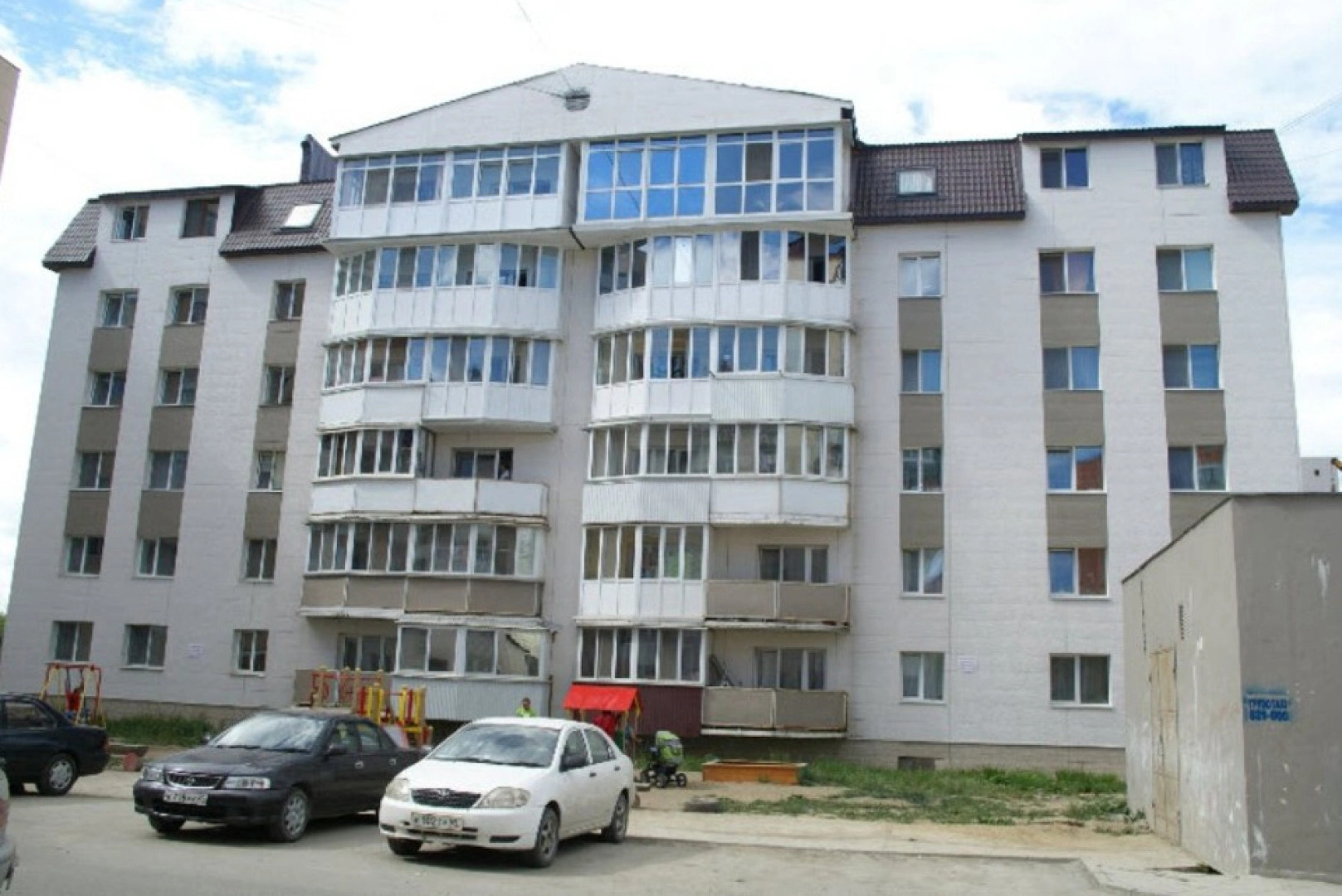 Апартаменты на Есенина 12а