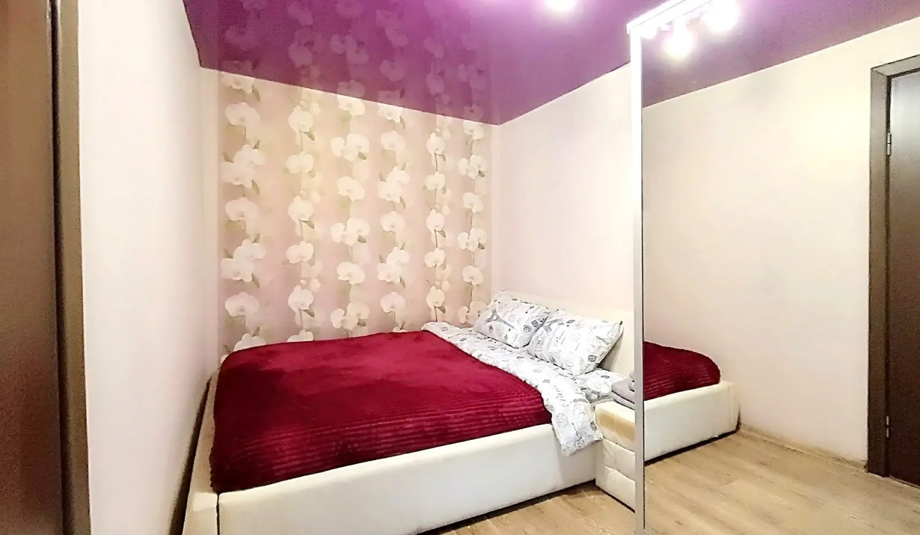 Квартира Уютный Север на Героев Североморцев  23/2