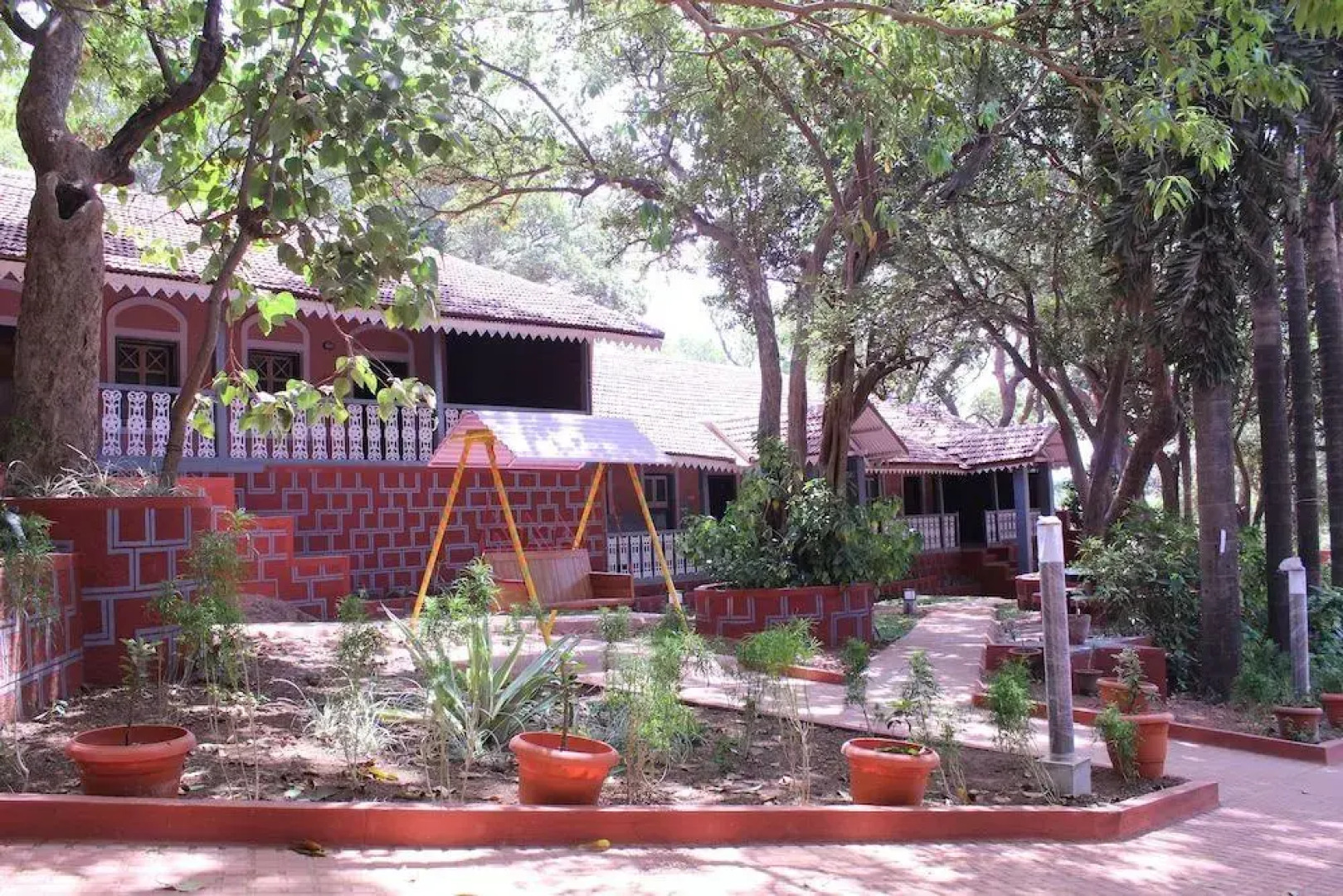 Отель The Byke Brightland Matharean