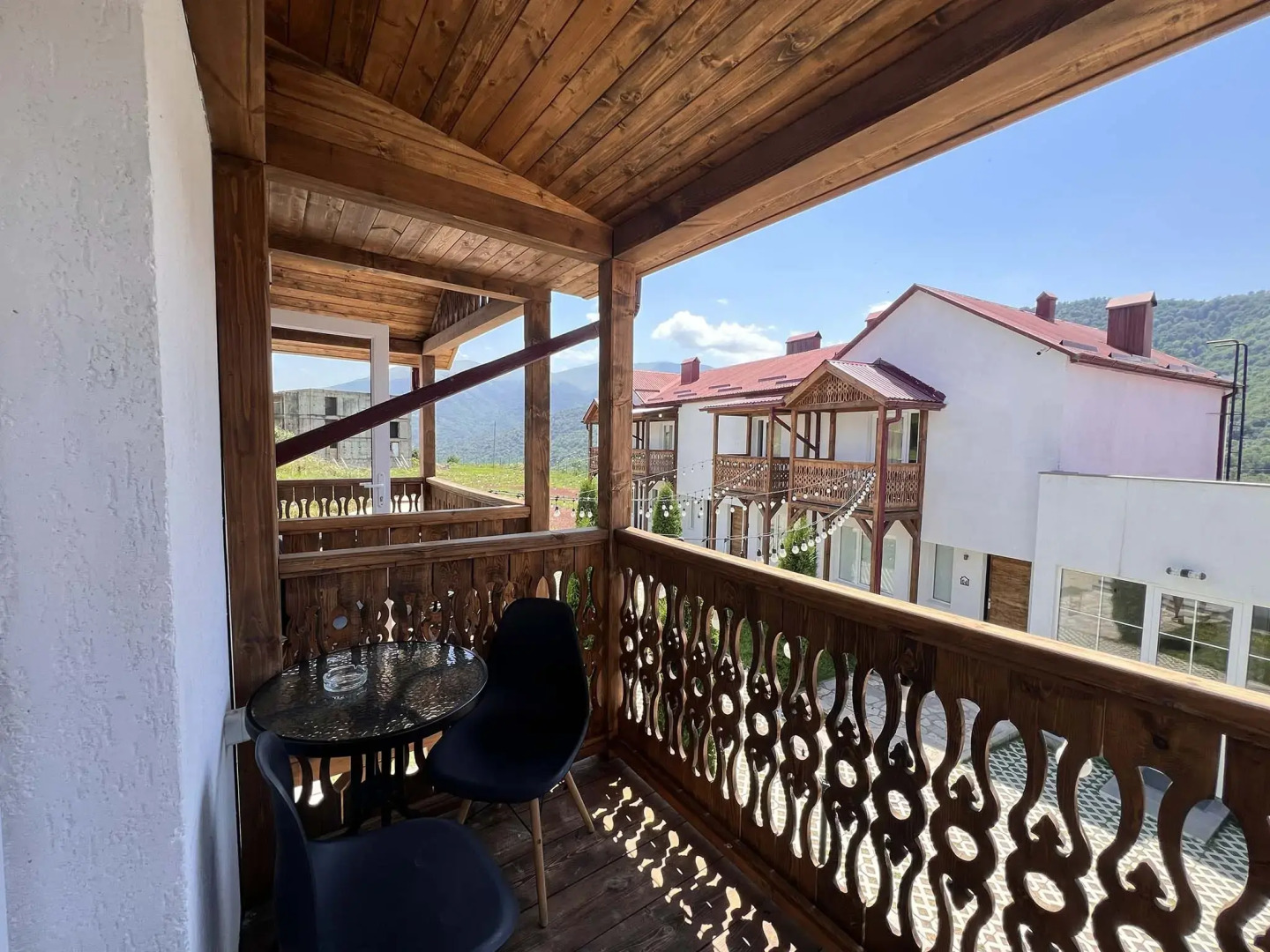 Курортный отель Motives Inn Dilijan