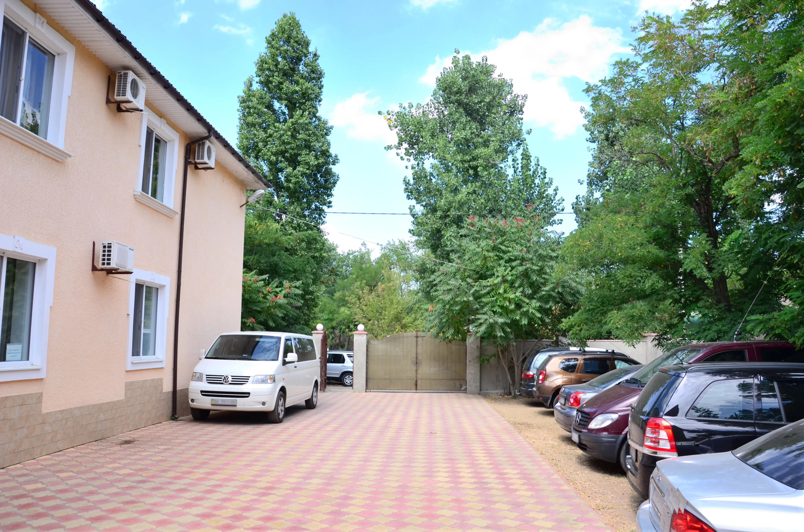 Гостевой Дом Приморская 11