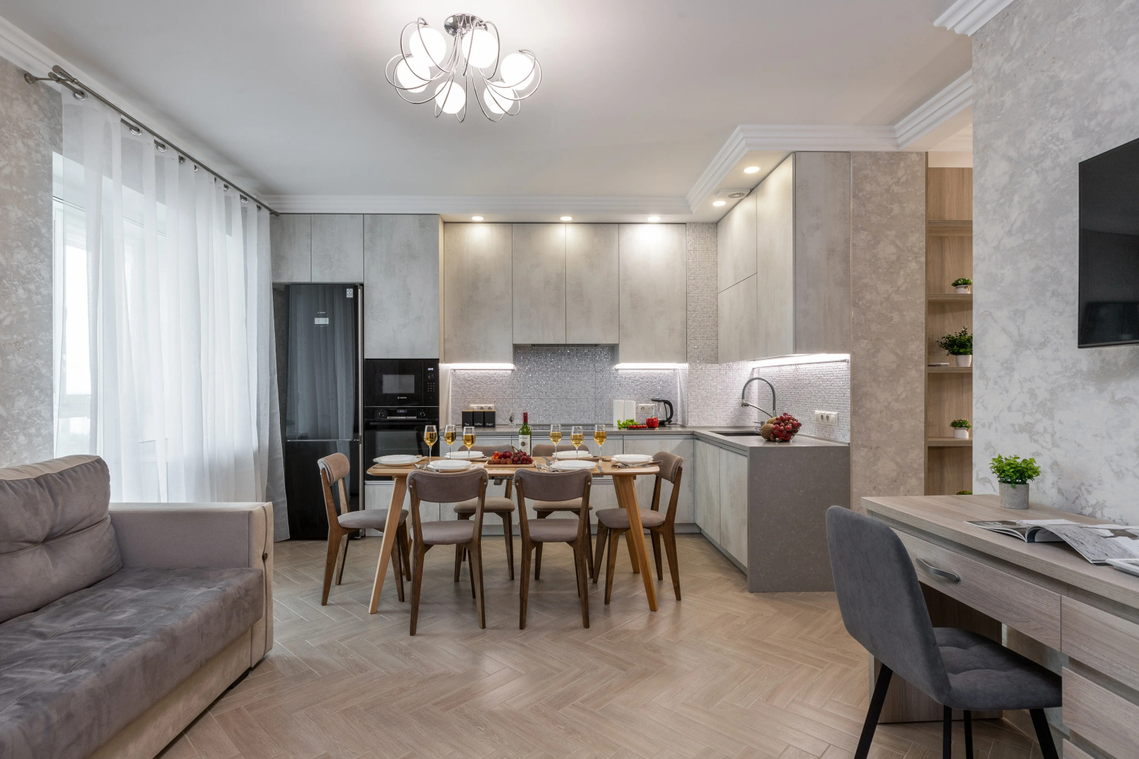 Апартаменты трёхкомнатные с видом на Национальную библиотеку