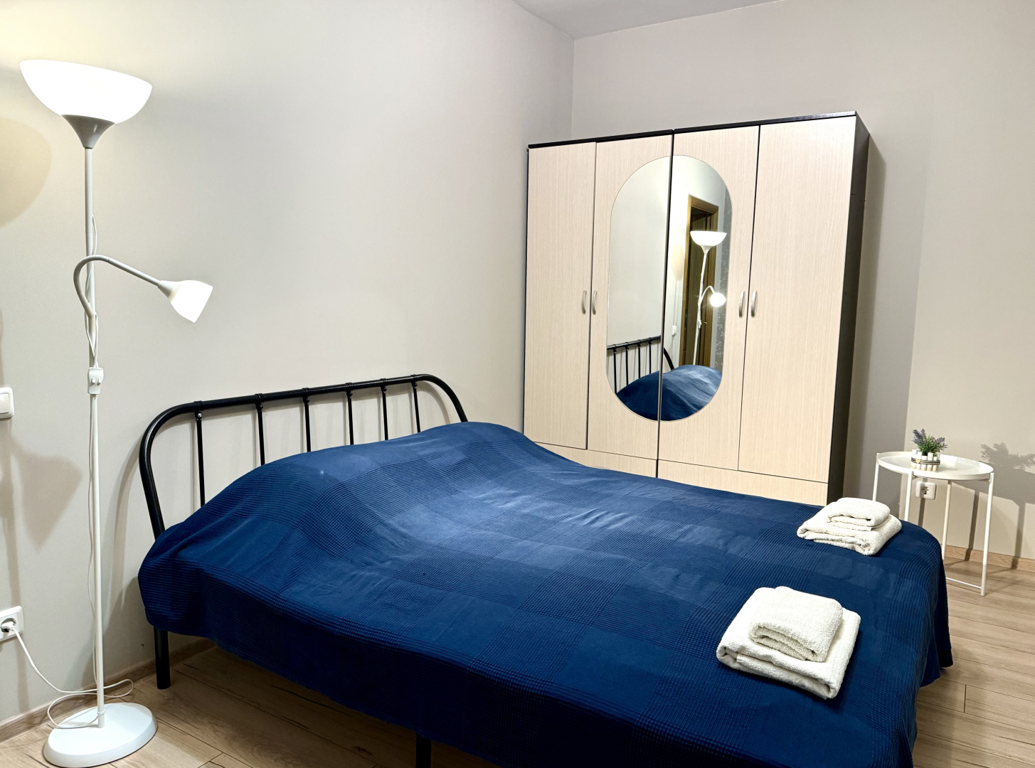 Квартира Pskov City Apartments 2 Mikhailovskaia 1