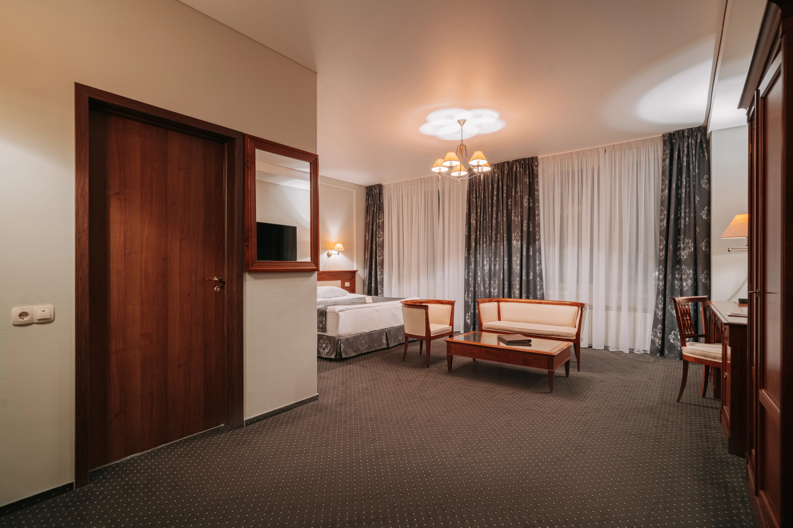 Русские Сезоны Комфорт отель Поречье