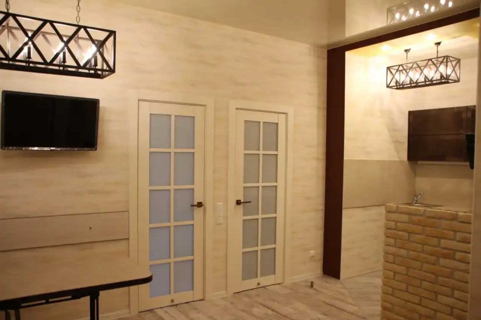 "Трехкомнатные апартаменты "Свой берег"