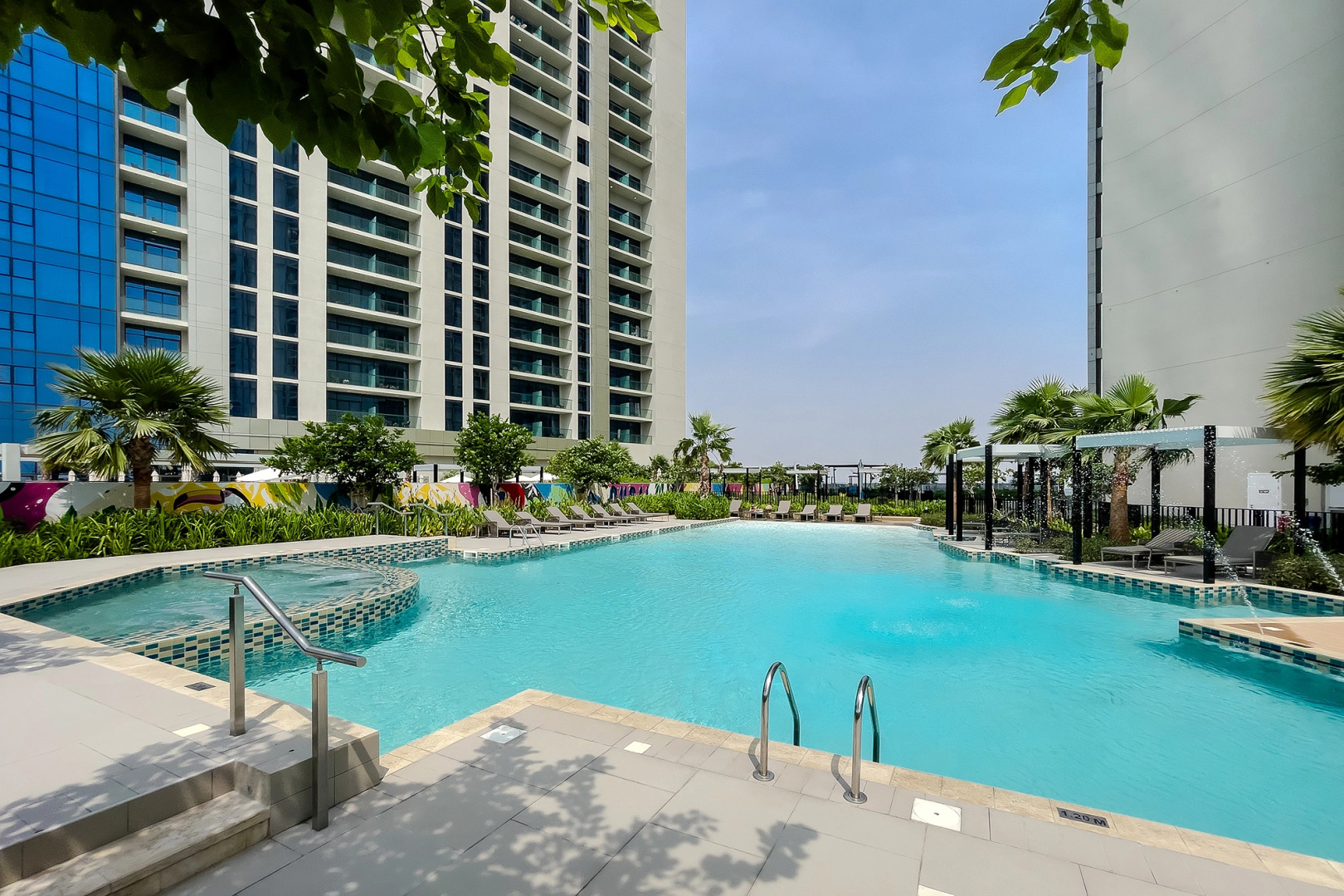 Апартаменты Extremely High 2BR in Aykon City Tower