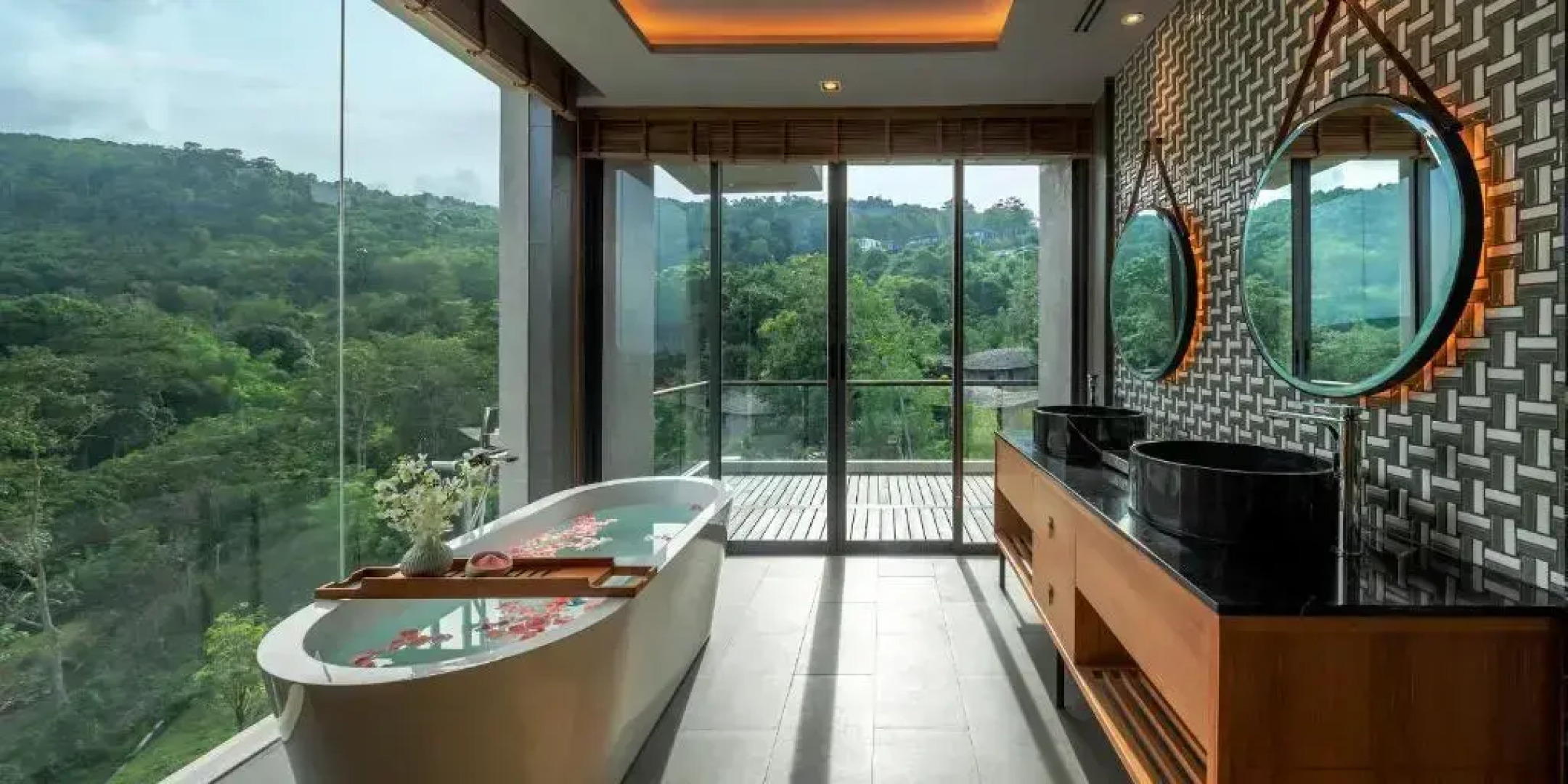 Отель Noku Phuket