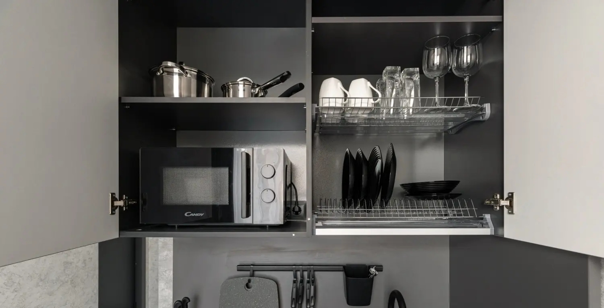 Апартаменты Park Side Cтудия с Диваном