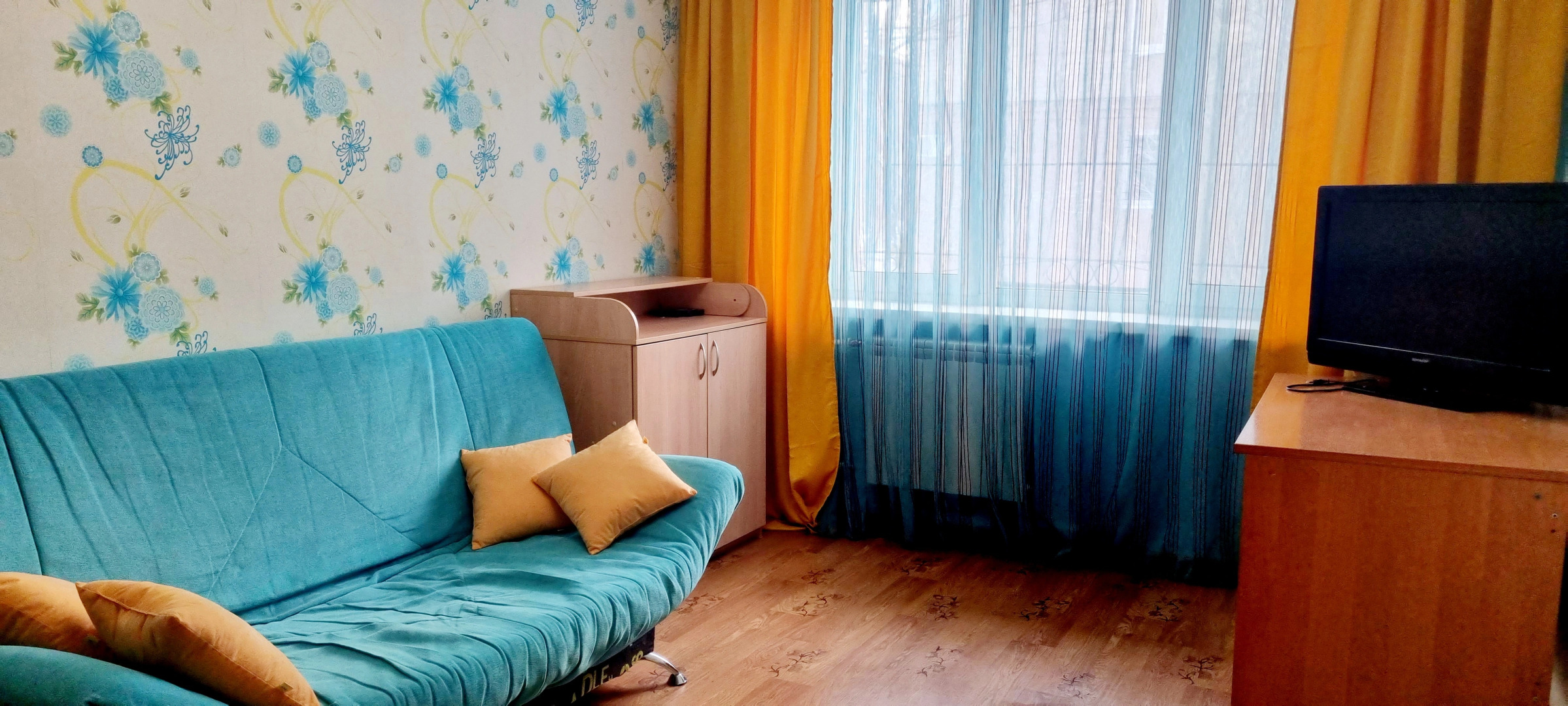 Квартира Рядом с Городским Стадионом