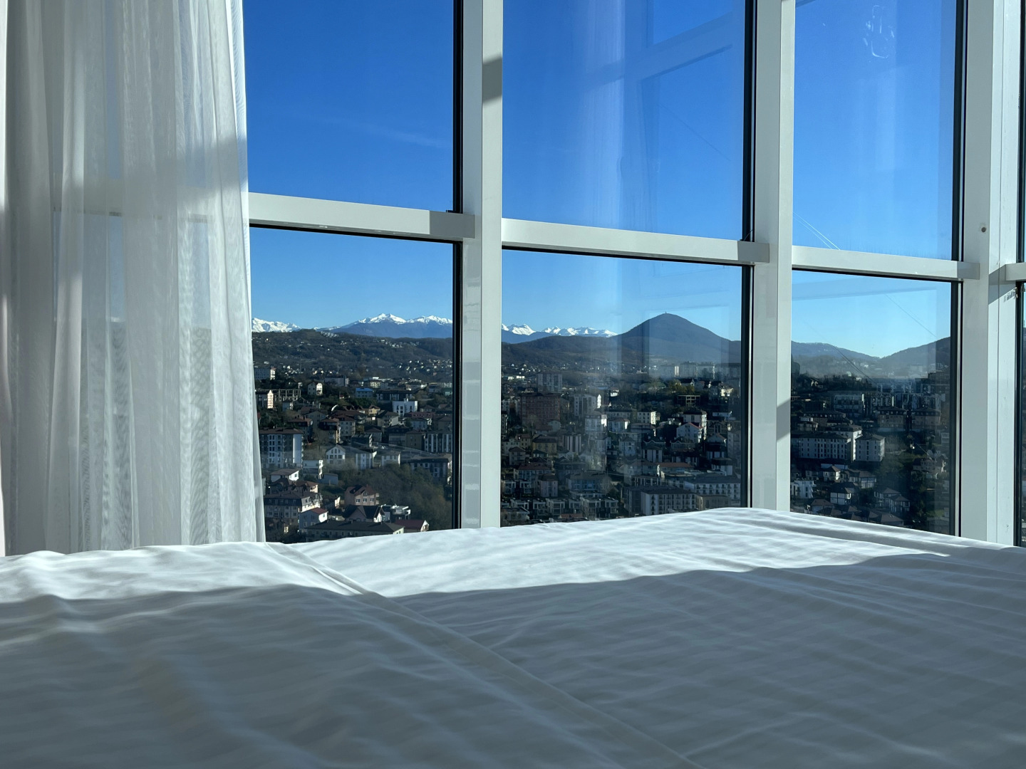 Апартаменты Трехкомнатные на Альпийской 27