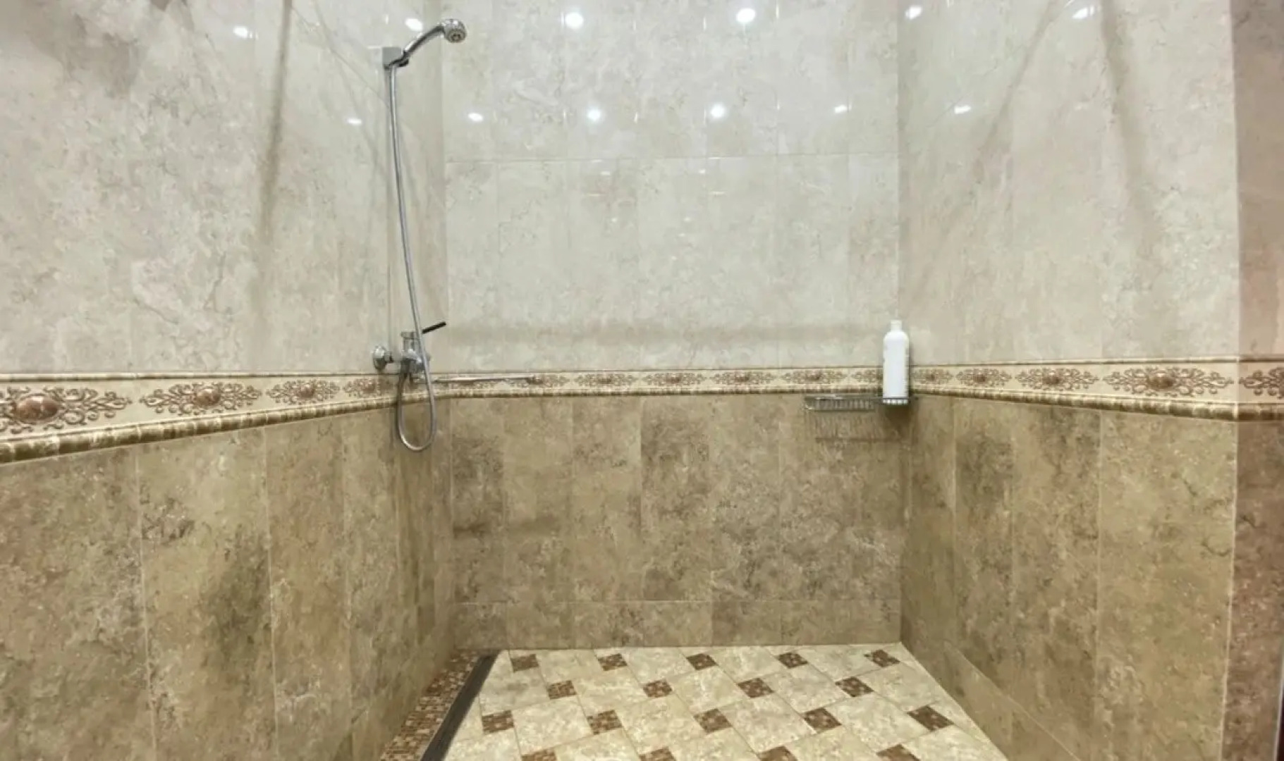 Апартаменты на Махачкалинской 60А