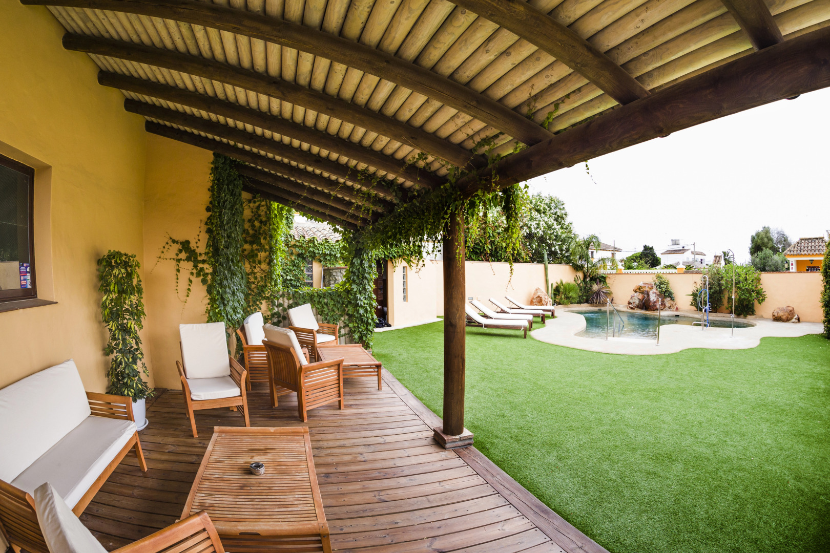 Мини-Отель Arohaz Hotel&Gastrobar