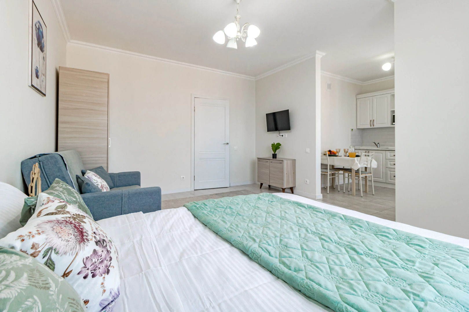 Квартира Светлая , уютная квартирка