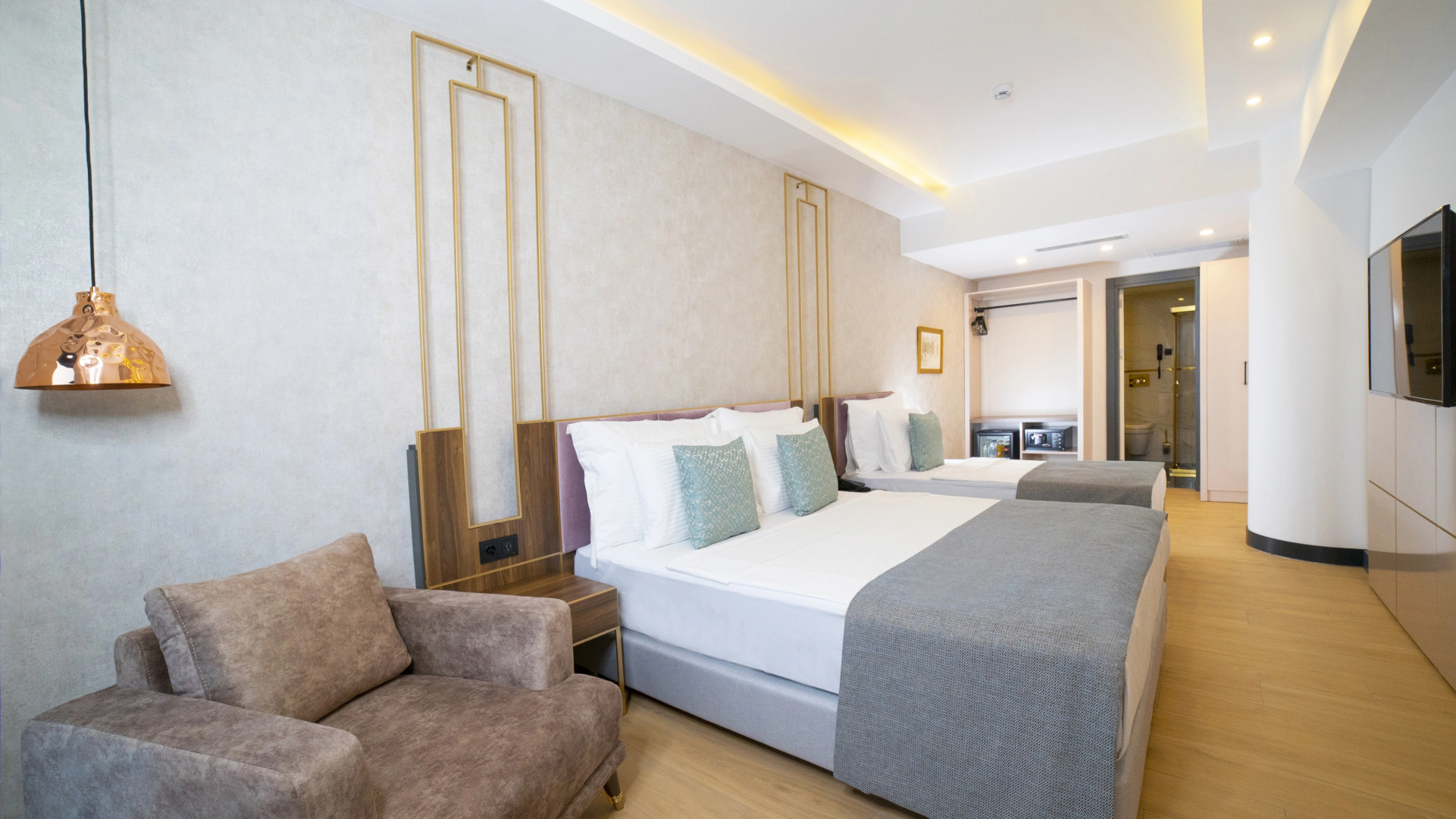 Отель Leaf Port Boutique