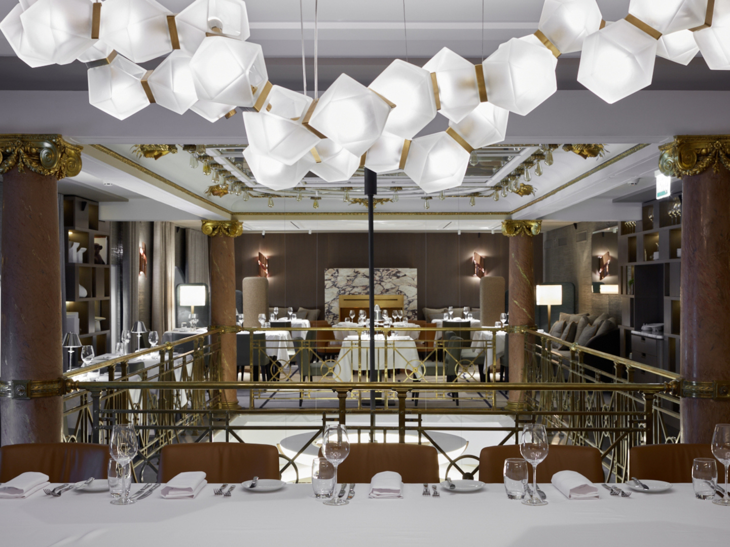 Отель Метрополь