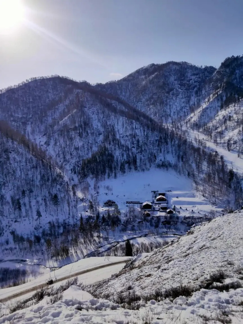 База отдыха ЭКО отель в горах Алтая "Альпийское Эхо"