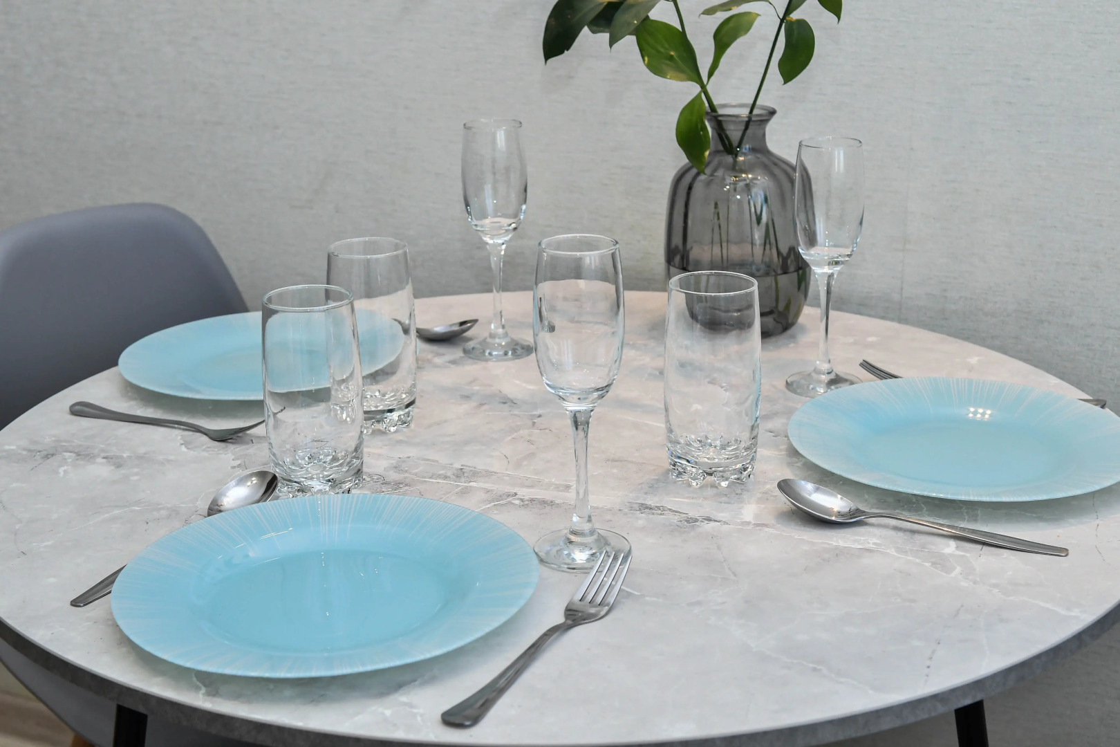 Квартира 1 комнатные возле ТРЦ Планета