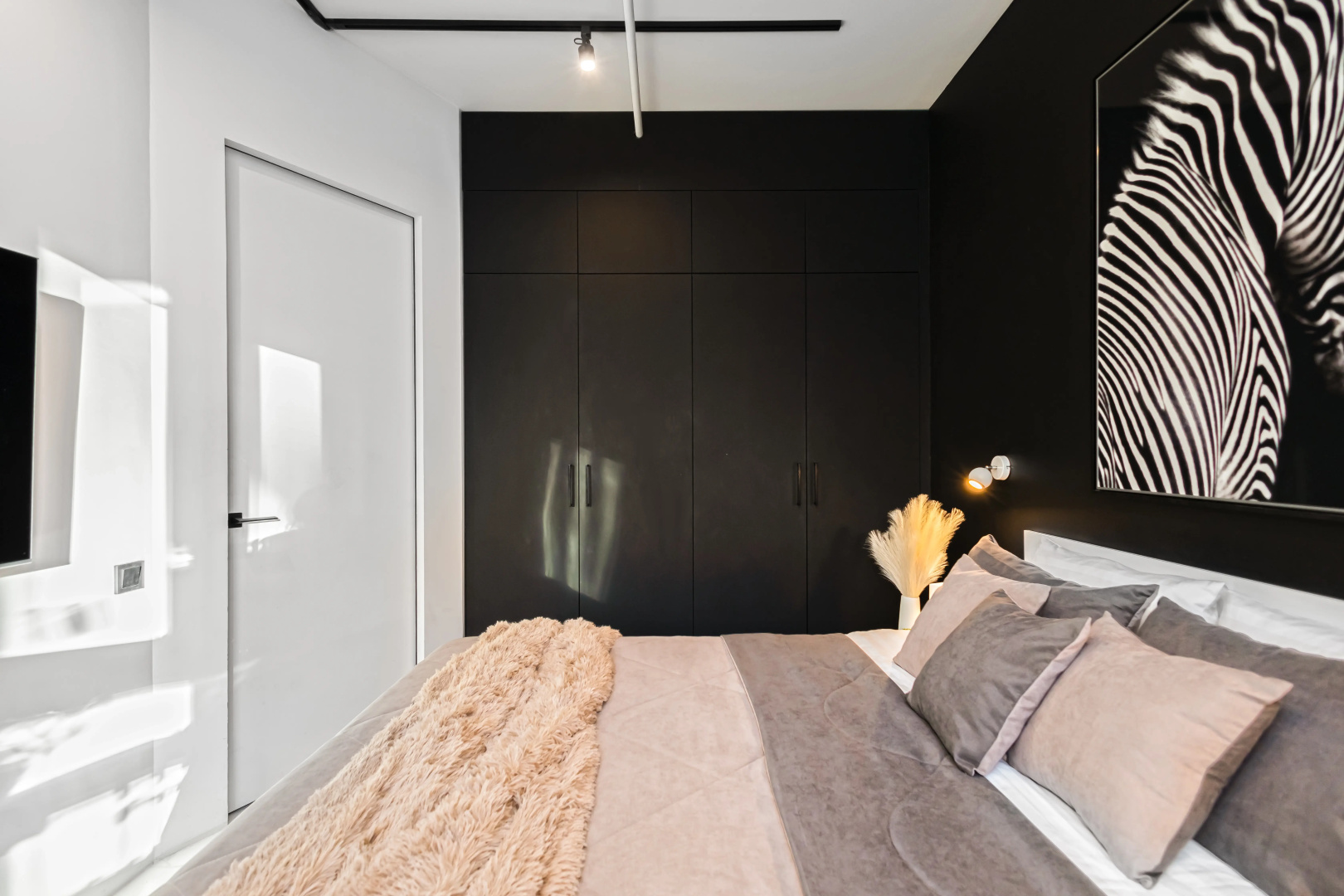 Апартаменты Представительский Люкс с Балконом Elite Apartments