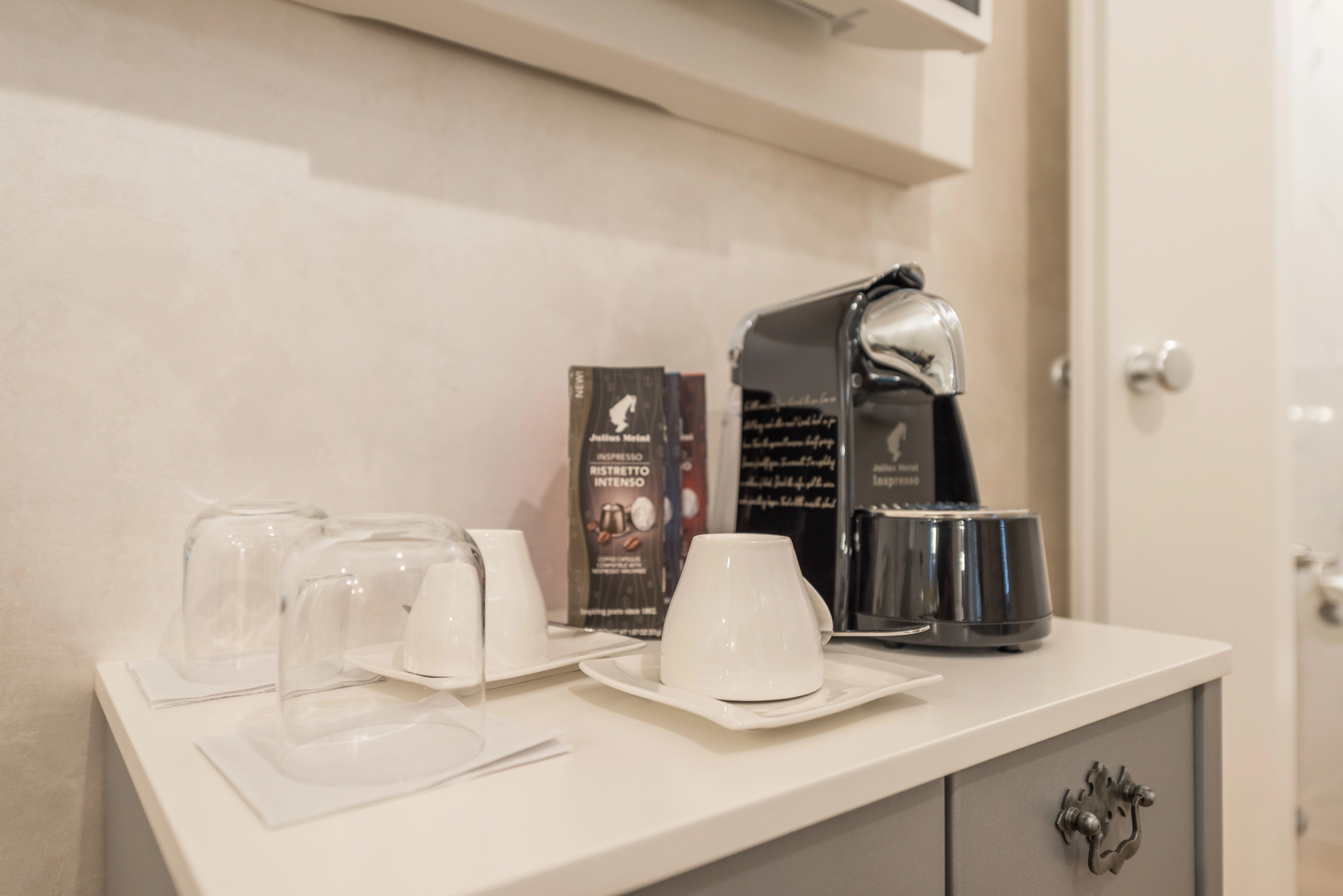 Zara Palace - design rooms