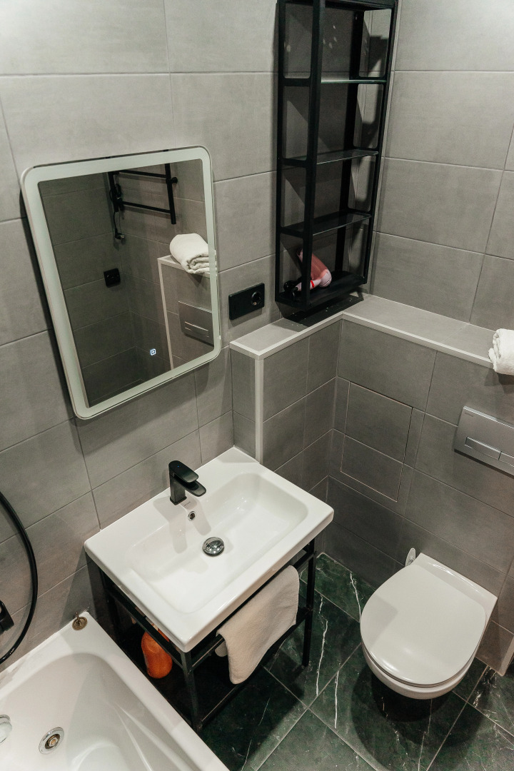 Квартира Стильная Студия с Джакузи Рядом с ЖД Вокзалом