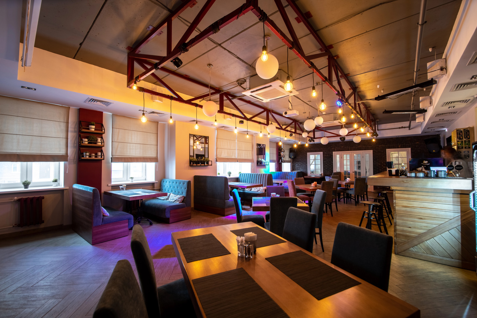 Отель Атриа