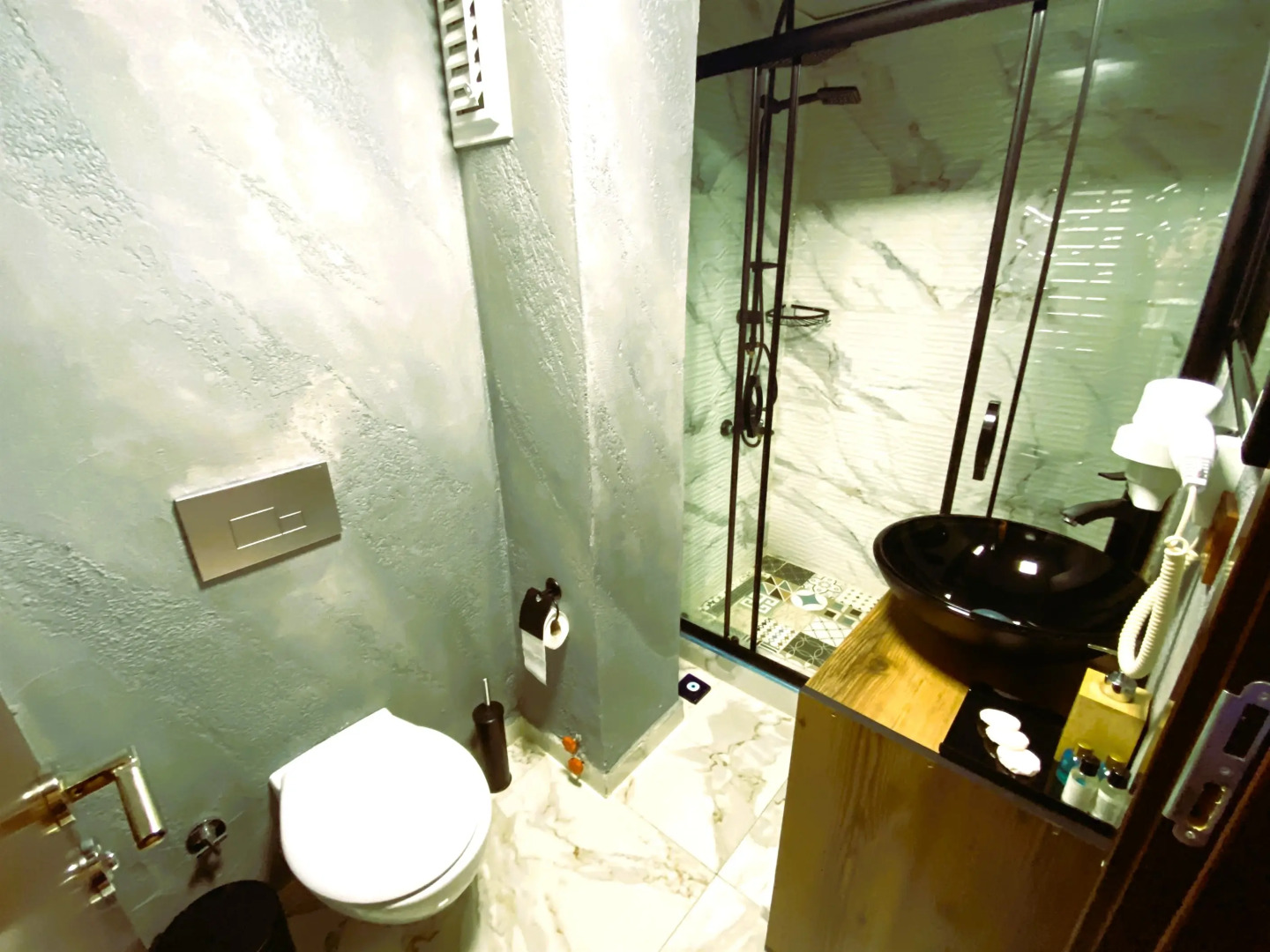 Hotel Insta Residence