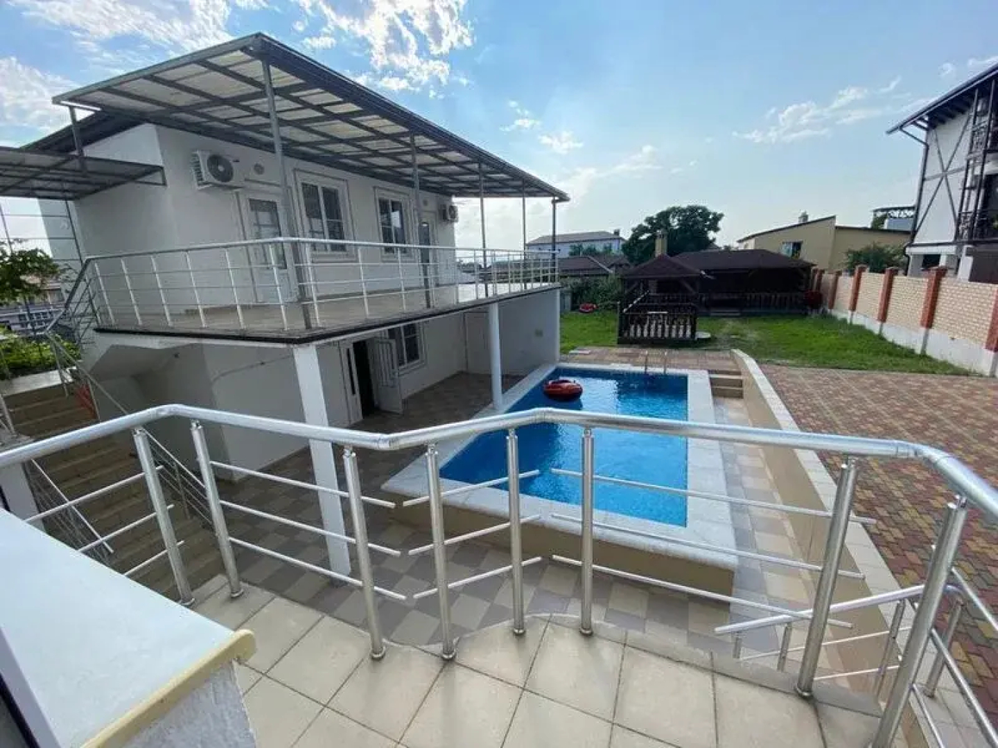 Апартаменты Veles House Дружбы 15