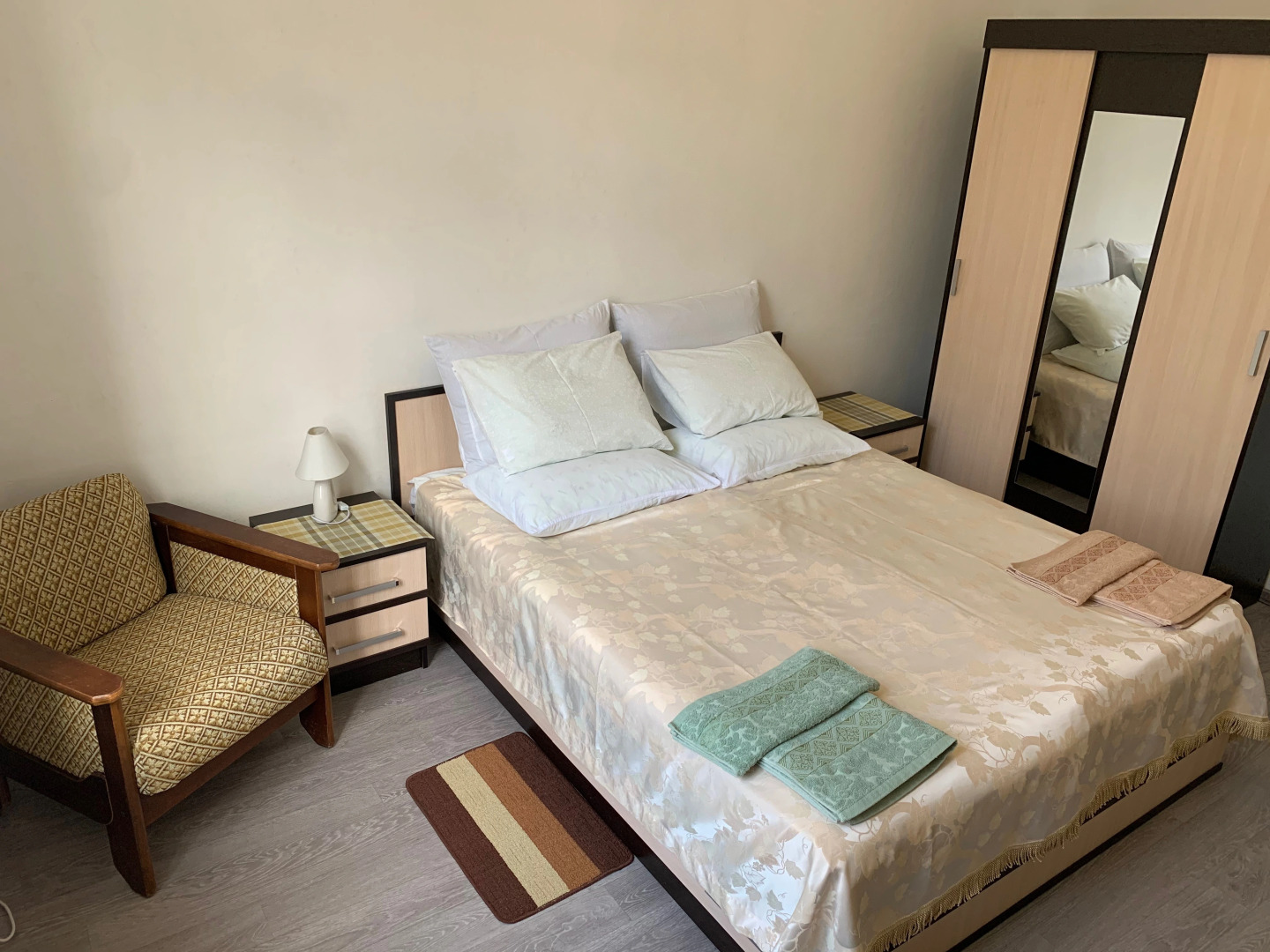 Апартаменты Двухкомнатная Квартира с Изолированными Комнатами