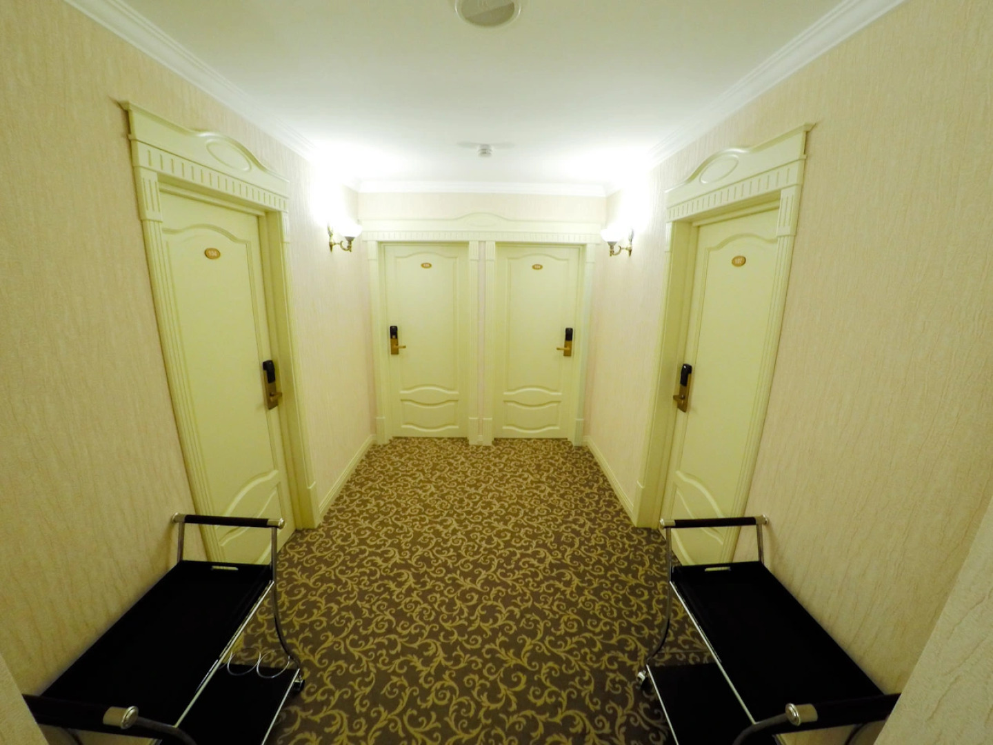 Отель Инвайт