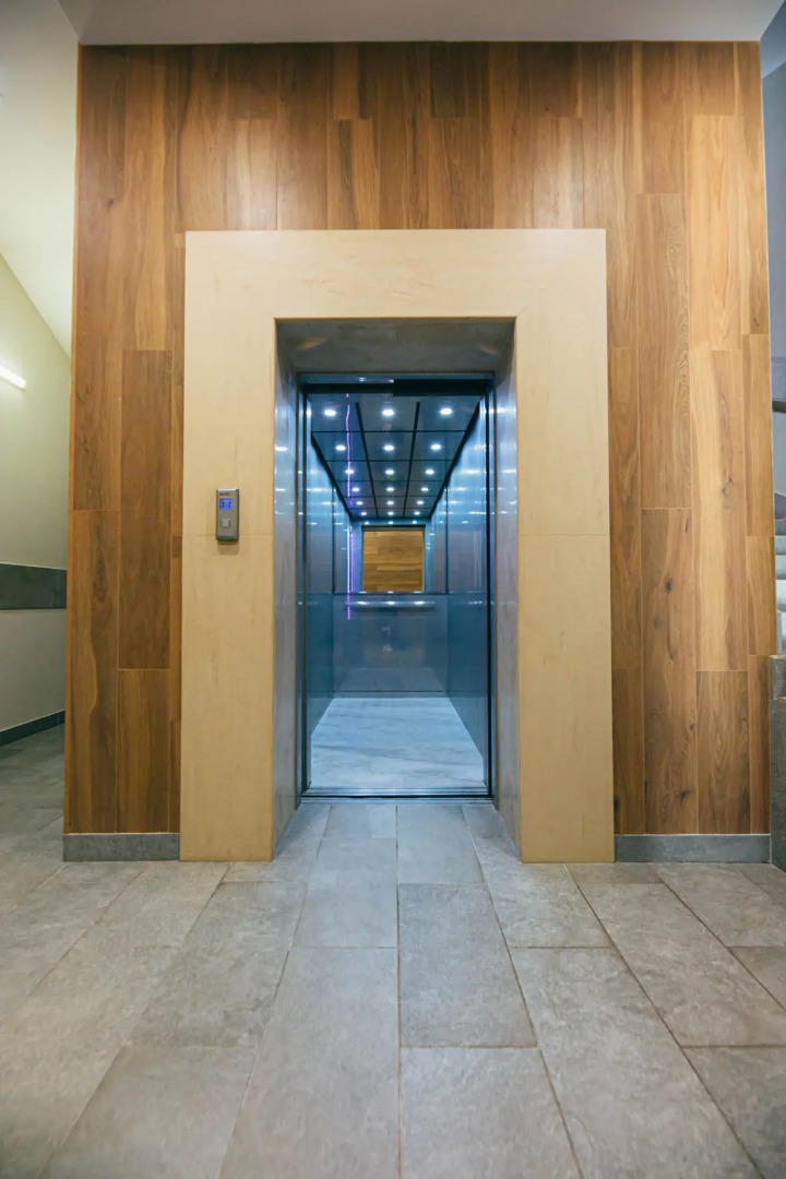 Квартира двухкомнатная в самом центре Калининграда