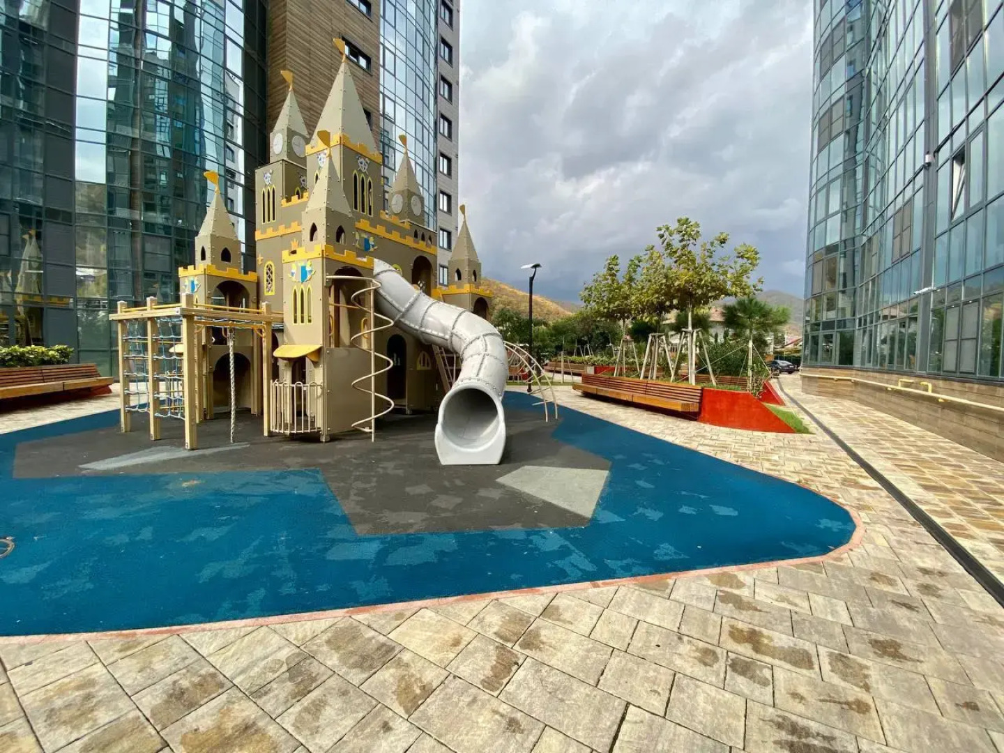 Апартаменты Sun Hills Небуг 1