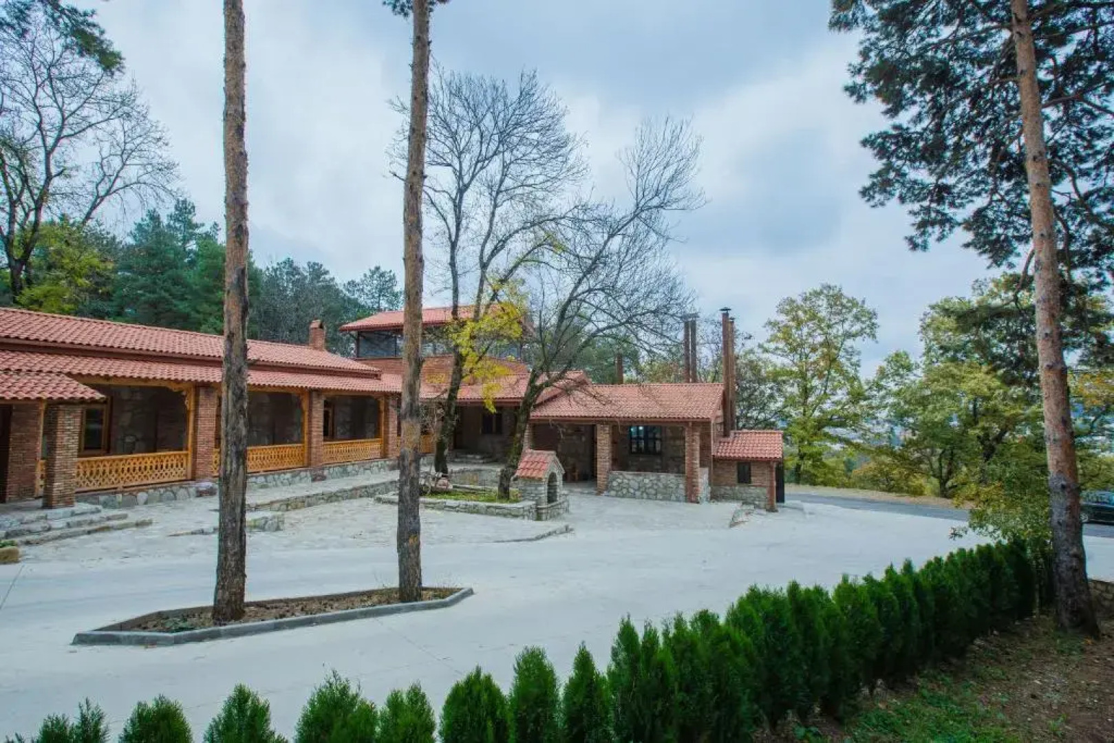 Курортный отель Zuzumbo Resort  Spa