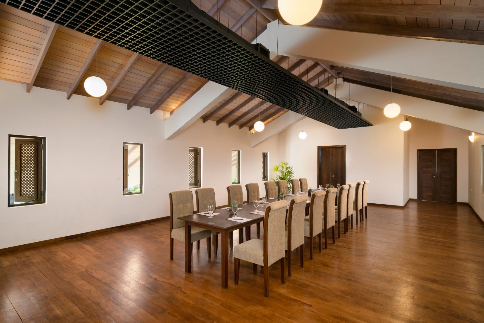 Отель The Villas Wadduwa