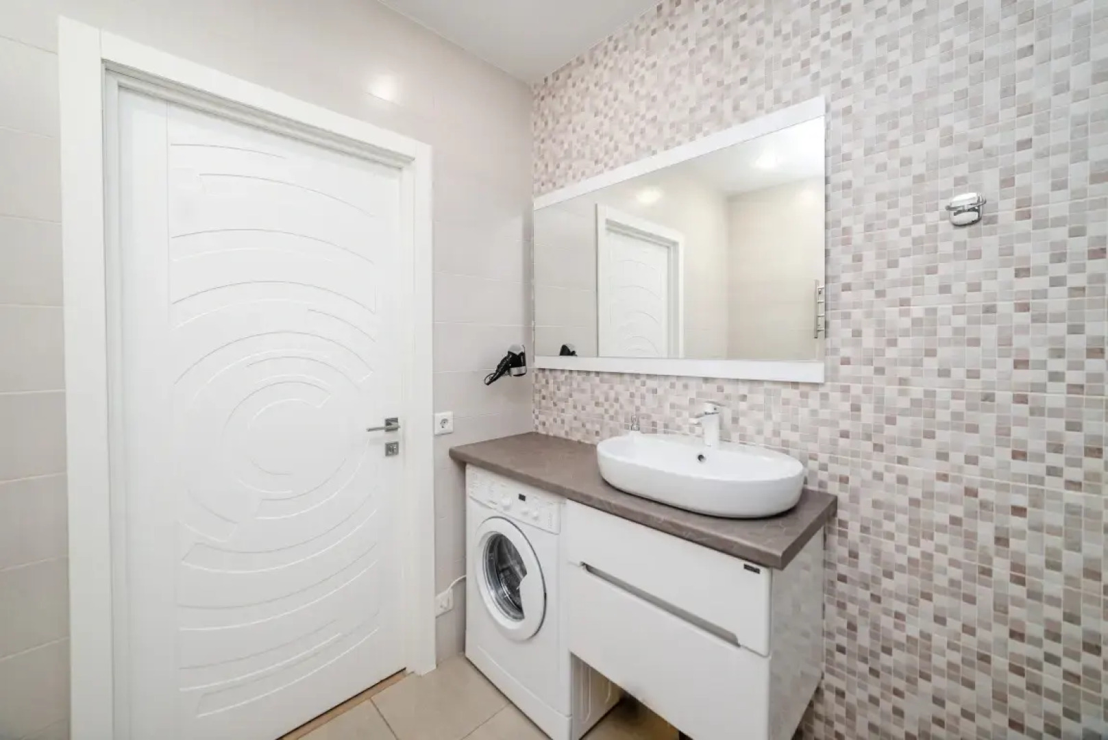 Апартаменты LikeHome Life - Калужская Букинист