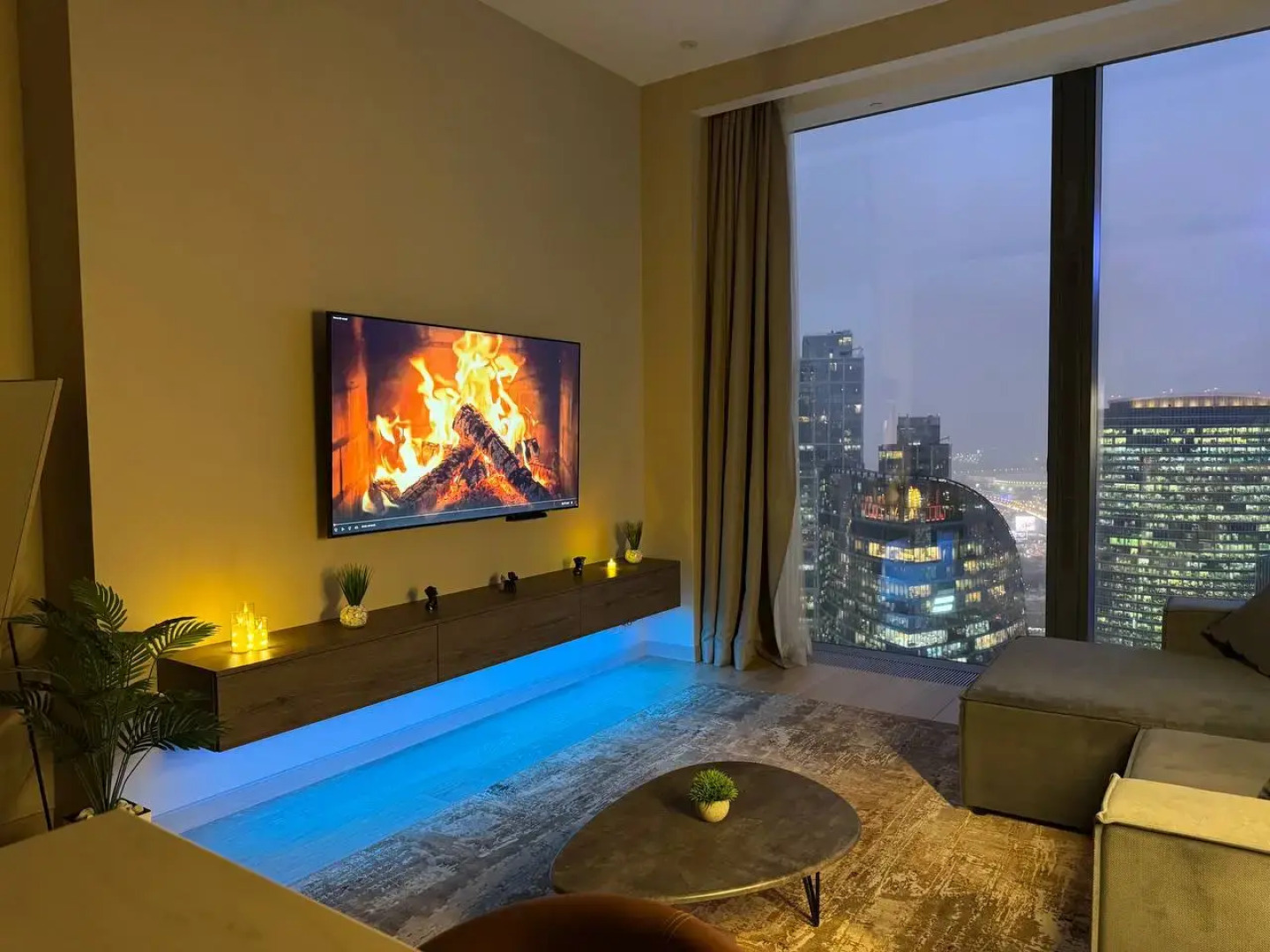 Апартаменты Sky City Moscow Роскошный апартамент с видом на башни на 61 этаже!