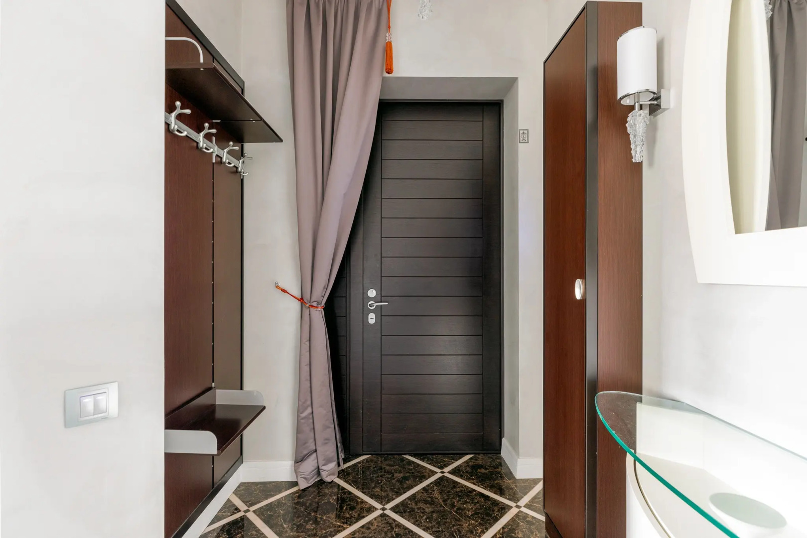 Квартира RentWill Airport 64