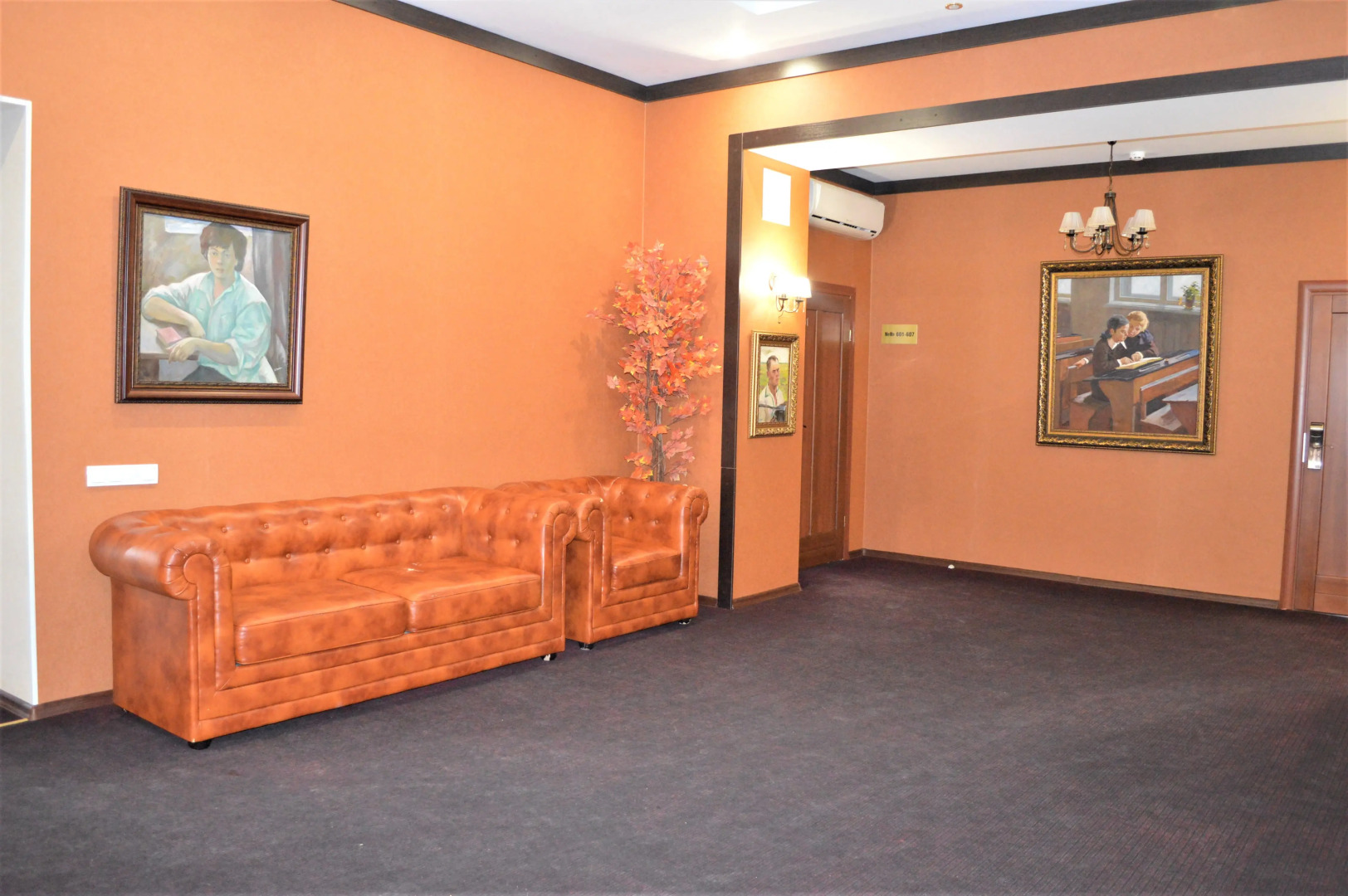 Отель Нежинка