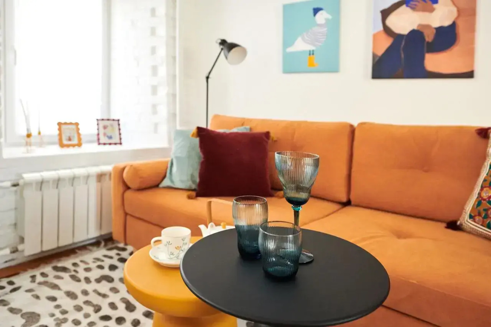 Апартаменты ДзенХоум Символ 8