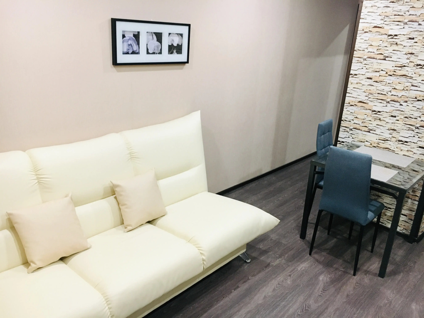 Квартира Чистая и уютная и 1-к в Тольятти