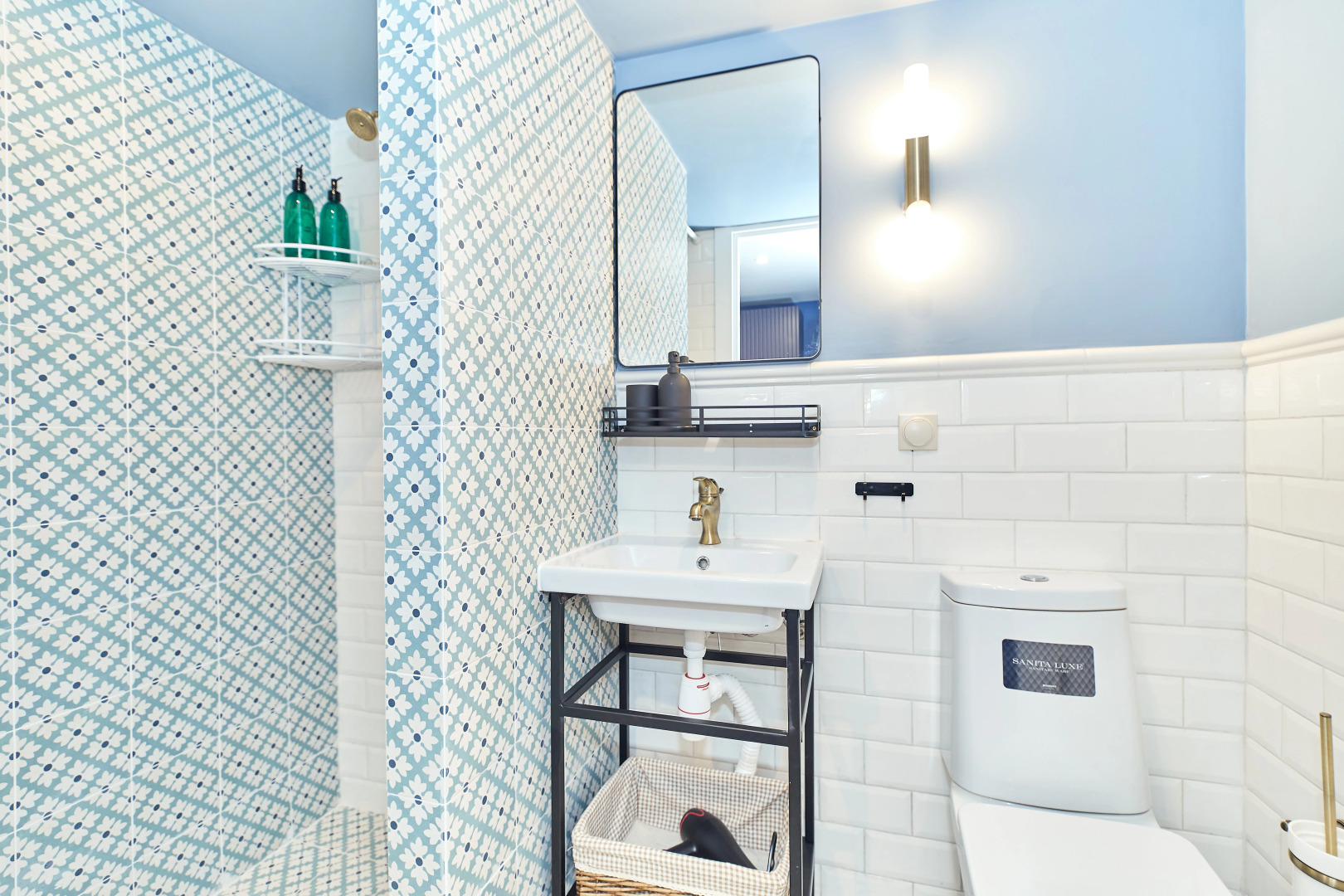 Отель Art Home 1/56