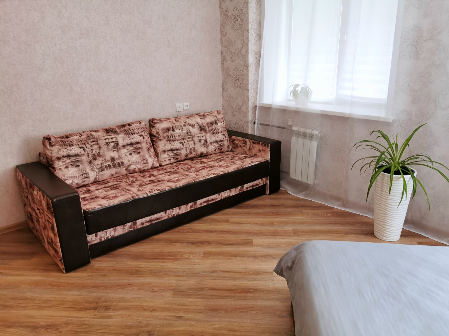 Квартира с балконом