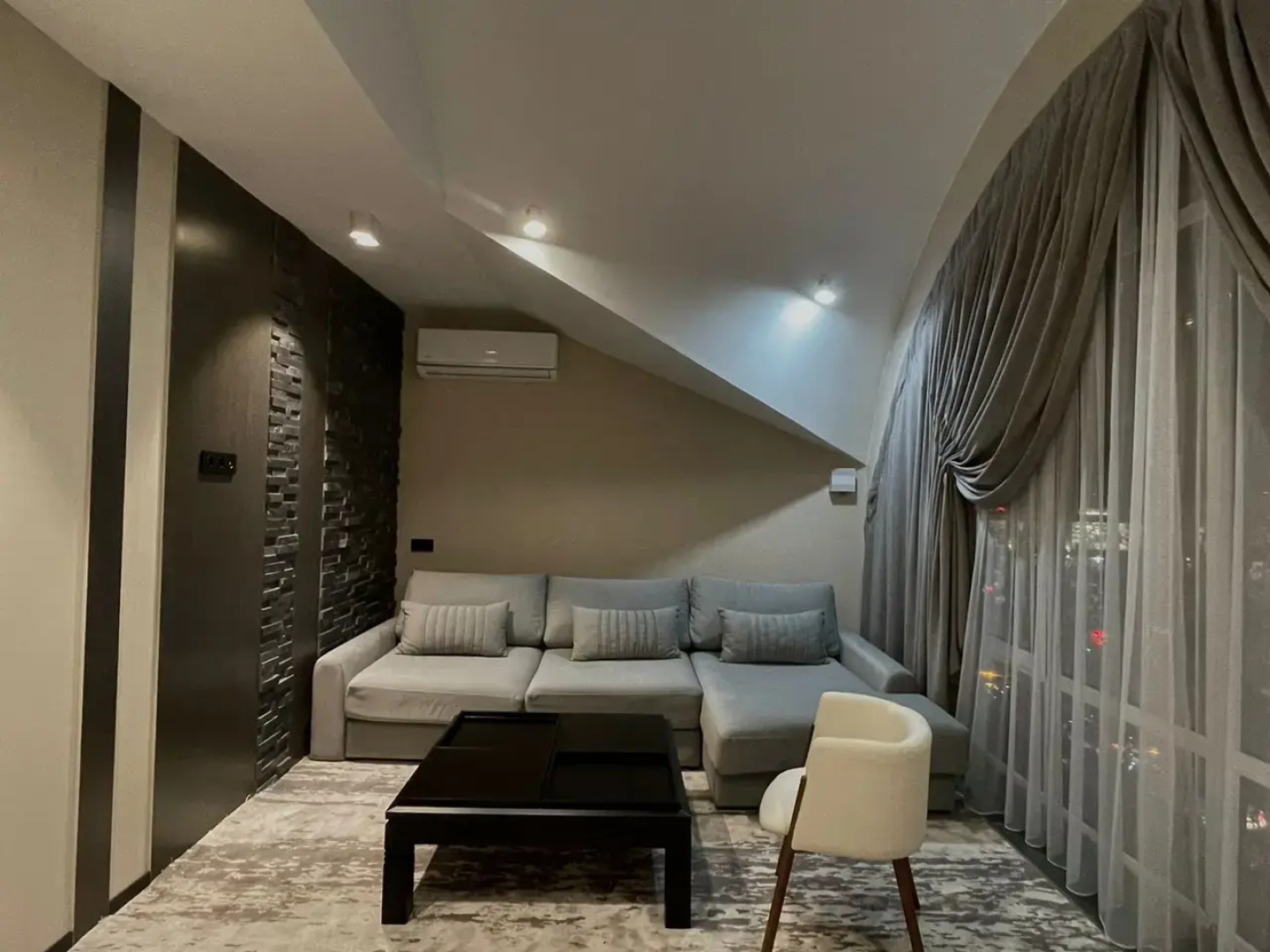 Отель Park Lane