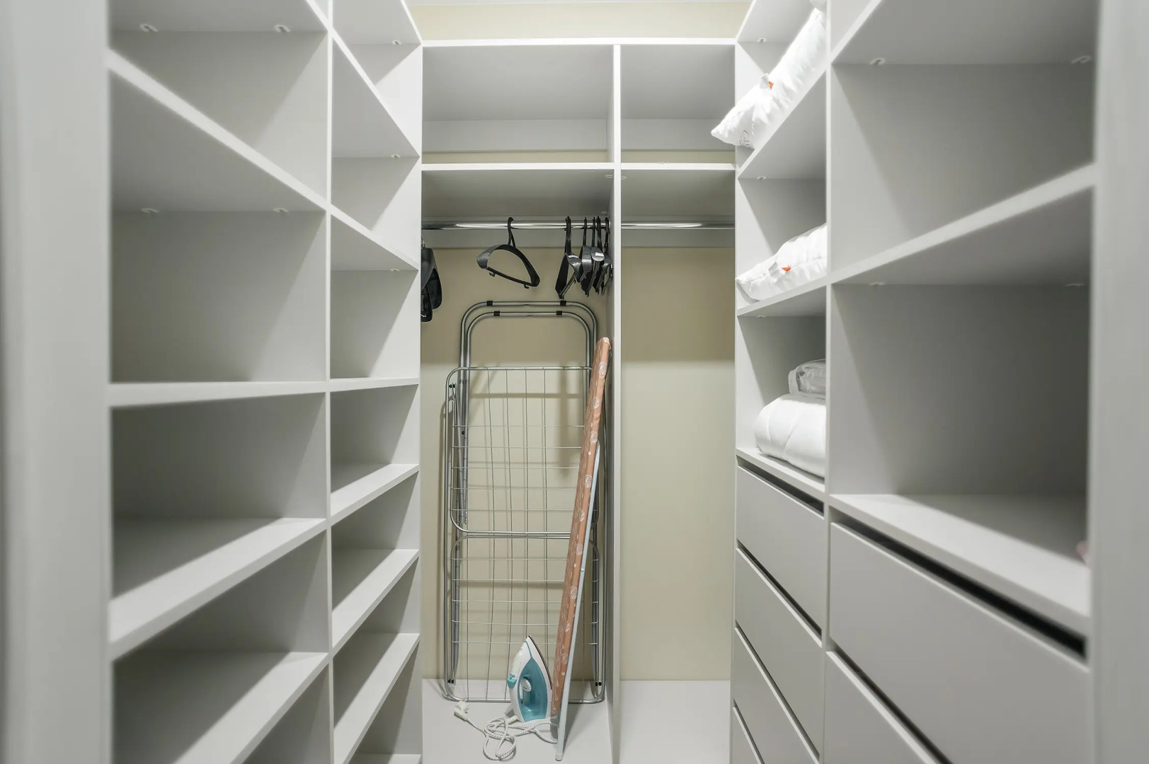 Квартира в центре с парковкой возле Мега Моллла