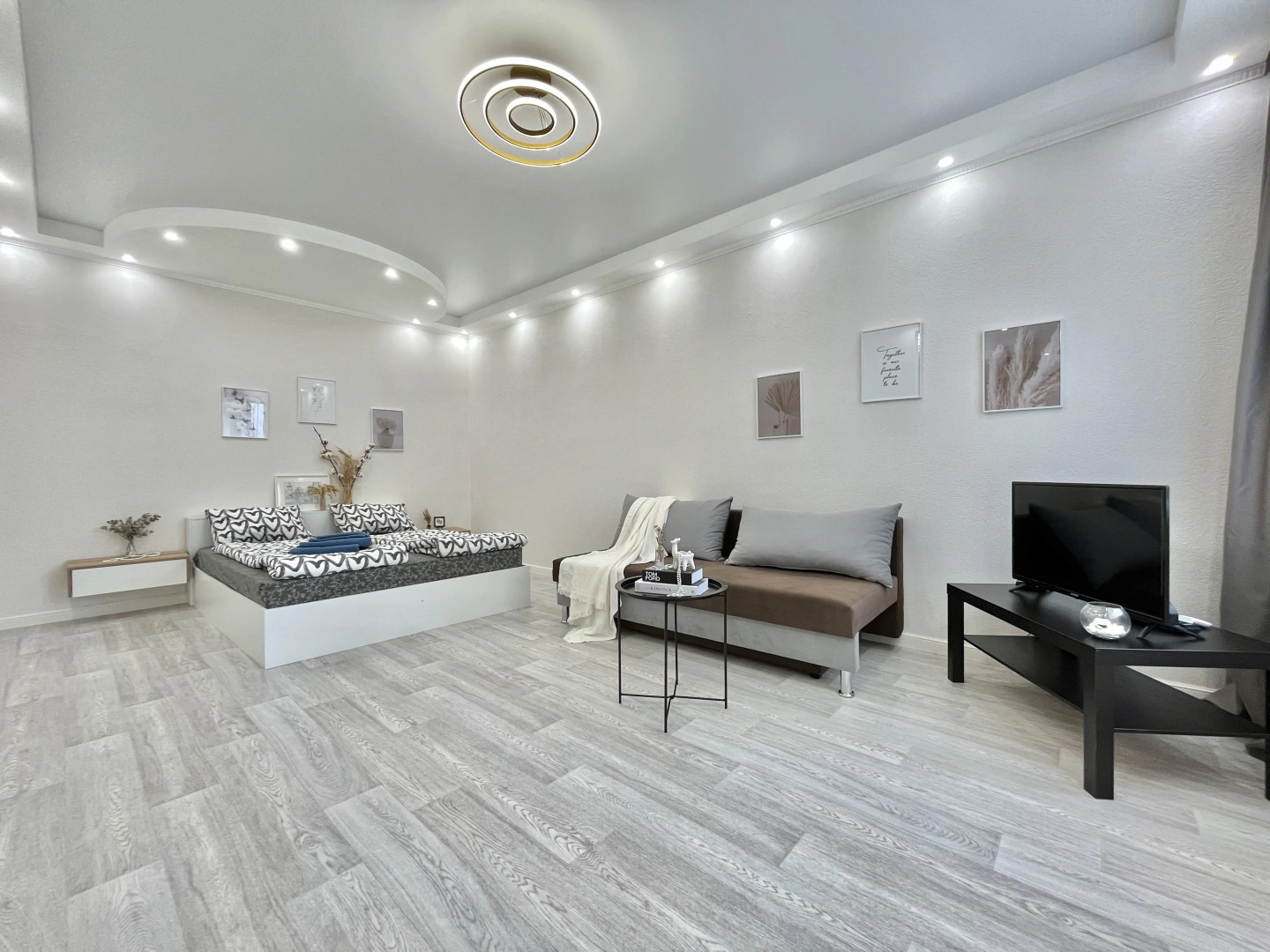 Апартаменты uTrip Sky Чистопольская 34