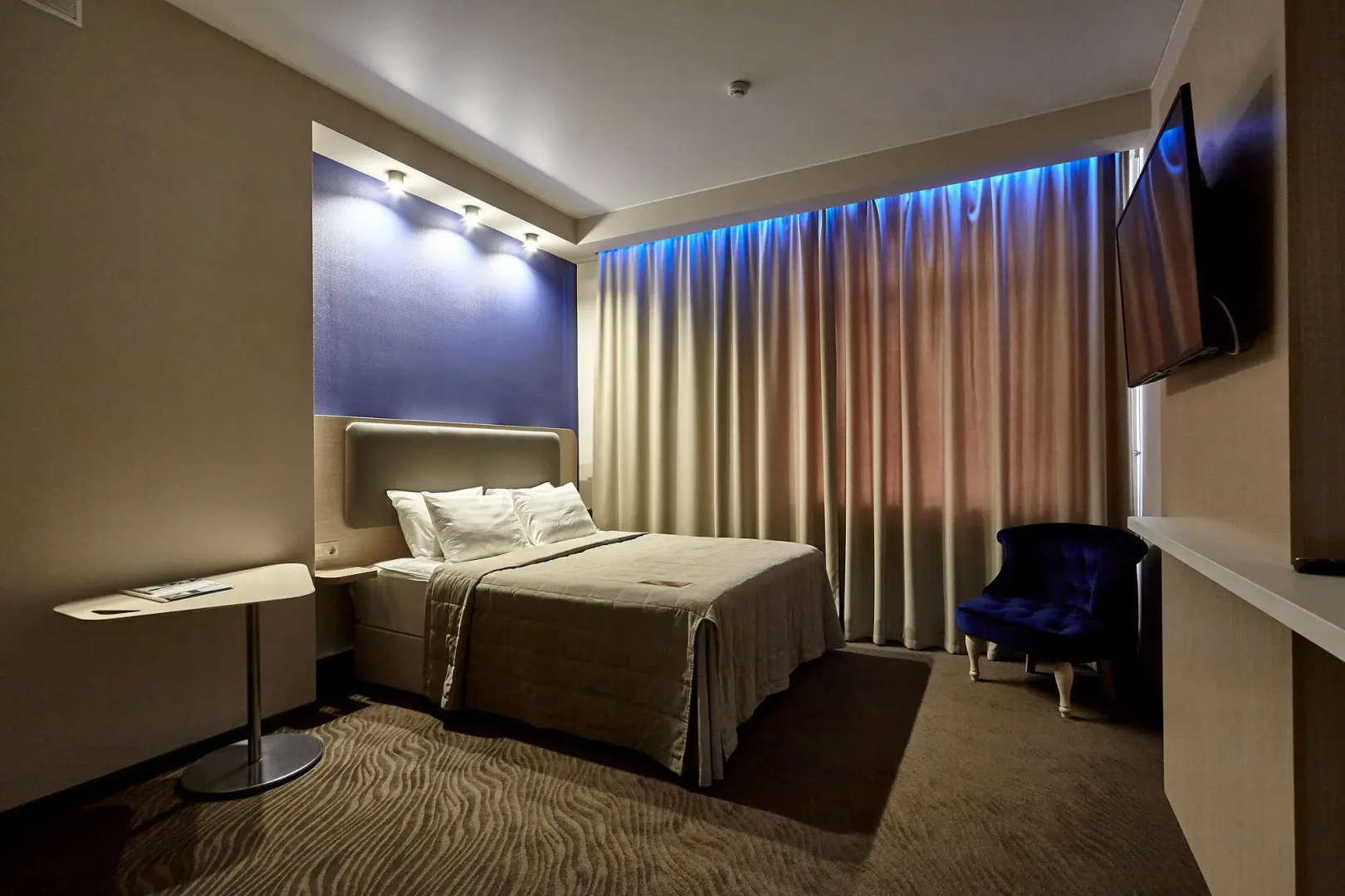 Отель Богемия на Вавилова