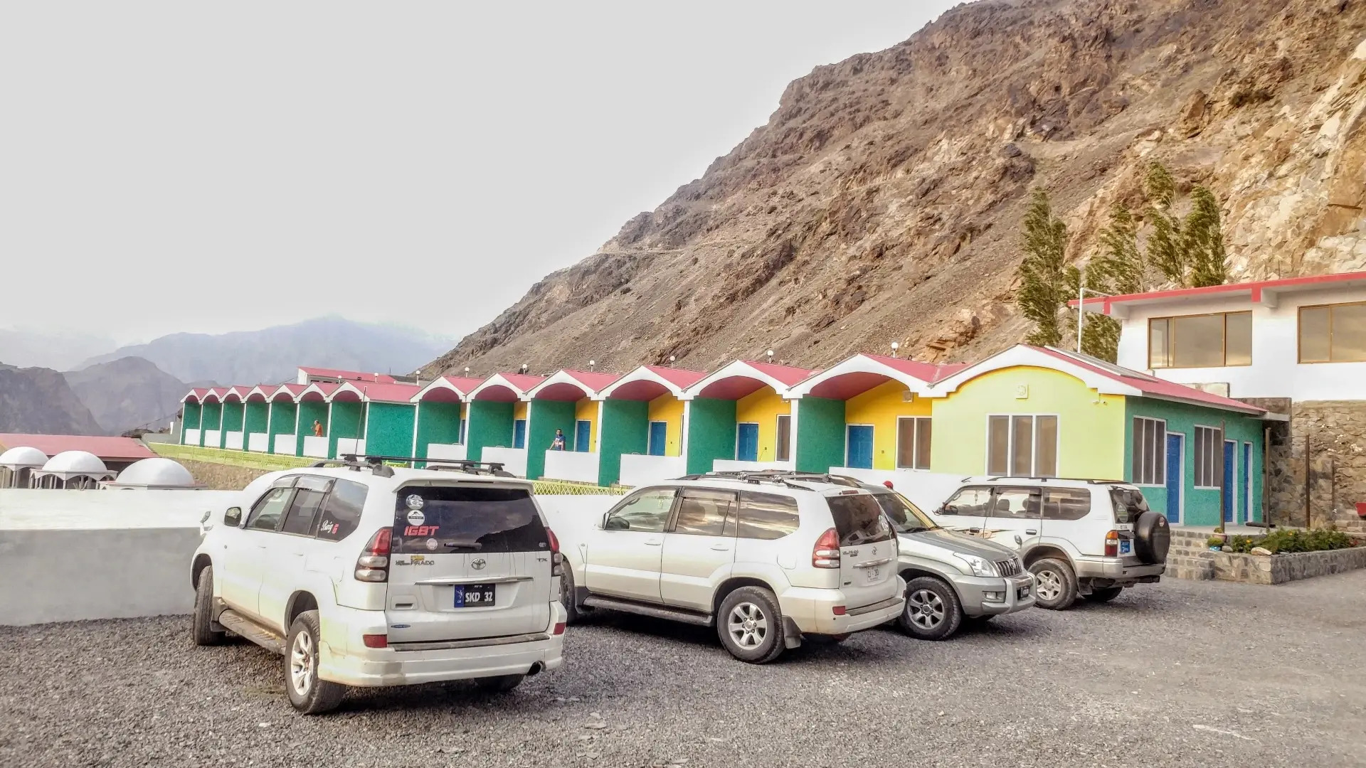 Отель Mountain Lodge Holiday Home Skardu