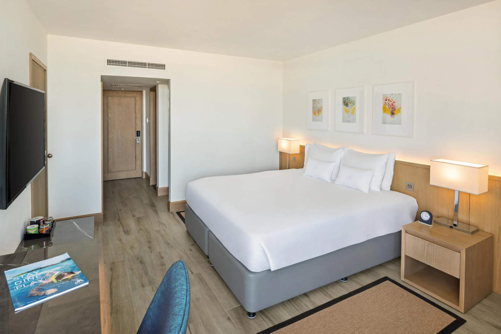 Курортный отель JA The Resort - JA Beach hotel