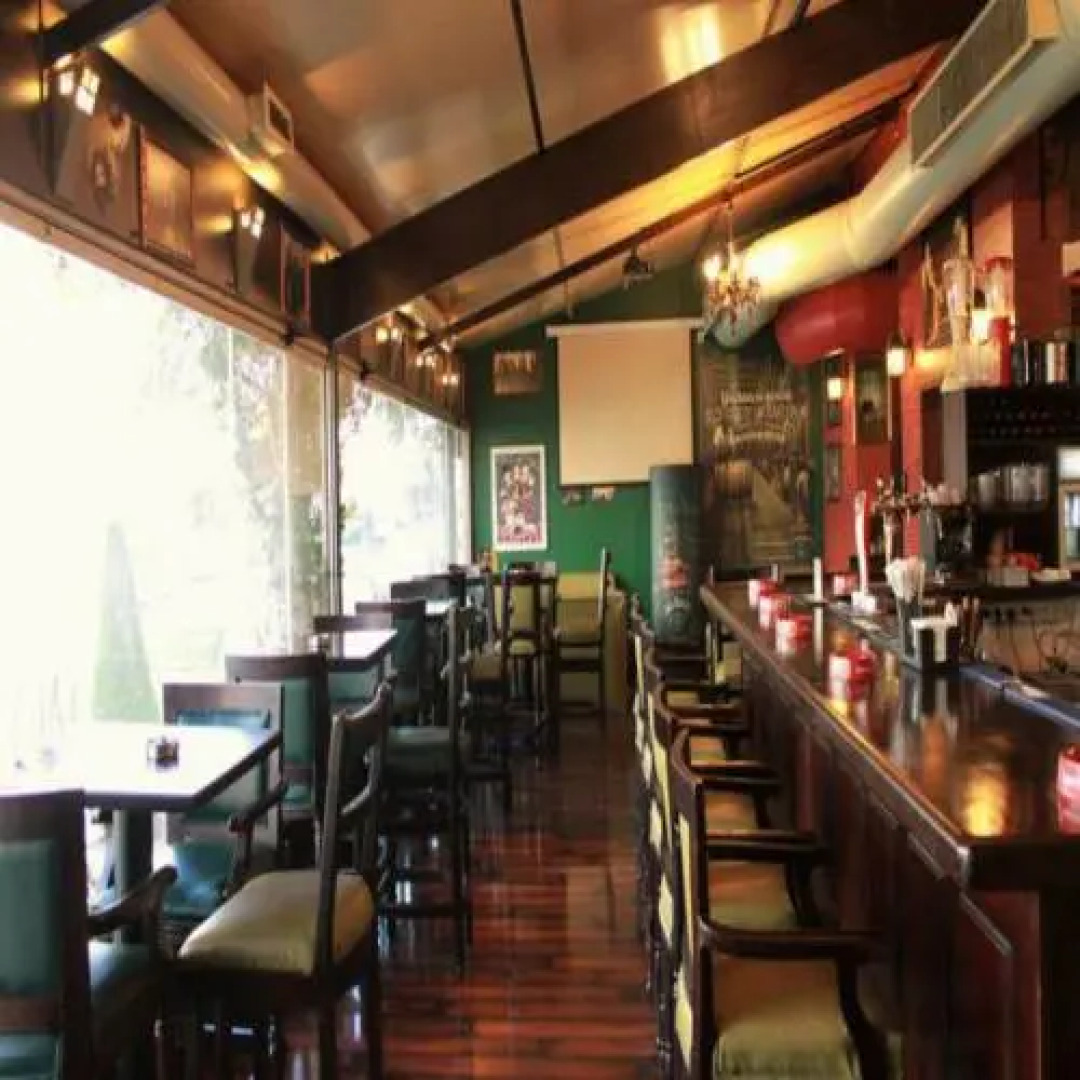 Отель The Conroy Boutique Hotel