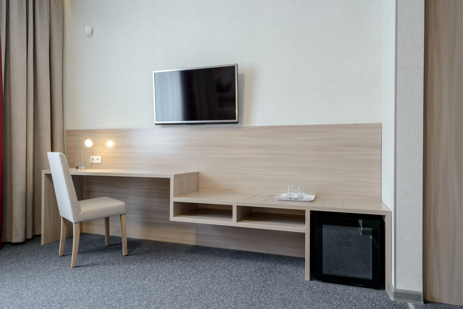 Отель АтеррАсьют