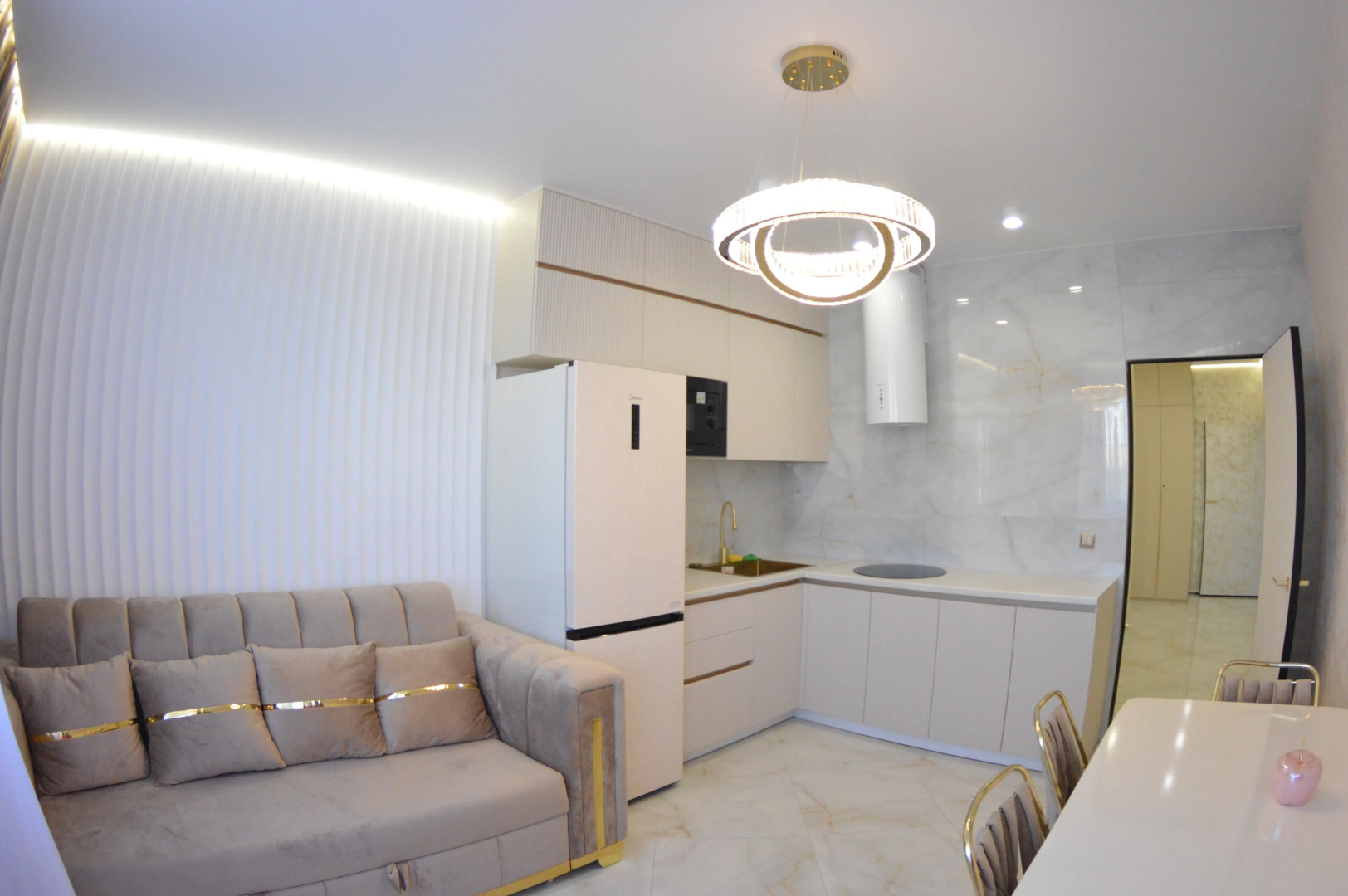 Квартира Дизайнерская Евротрешка на Мира 5 В